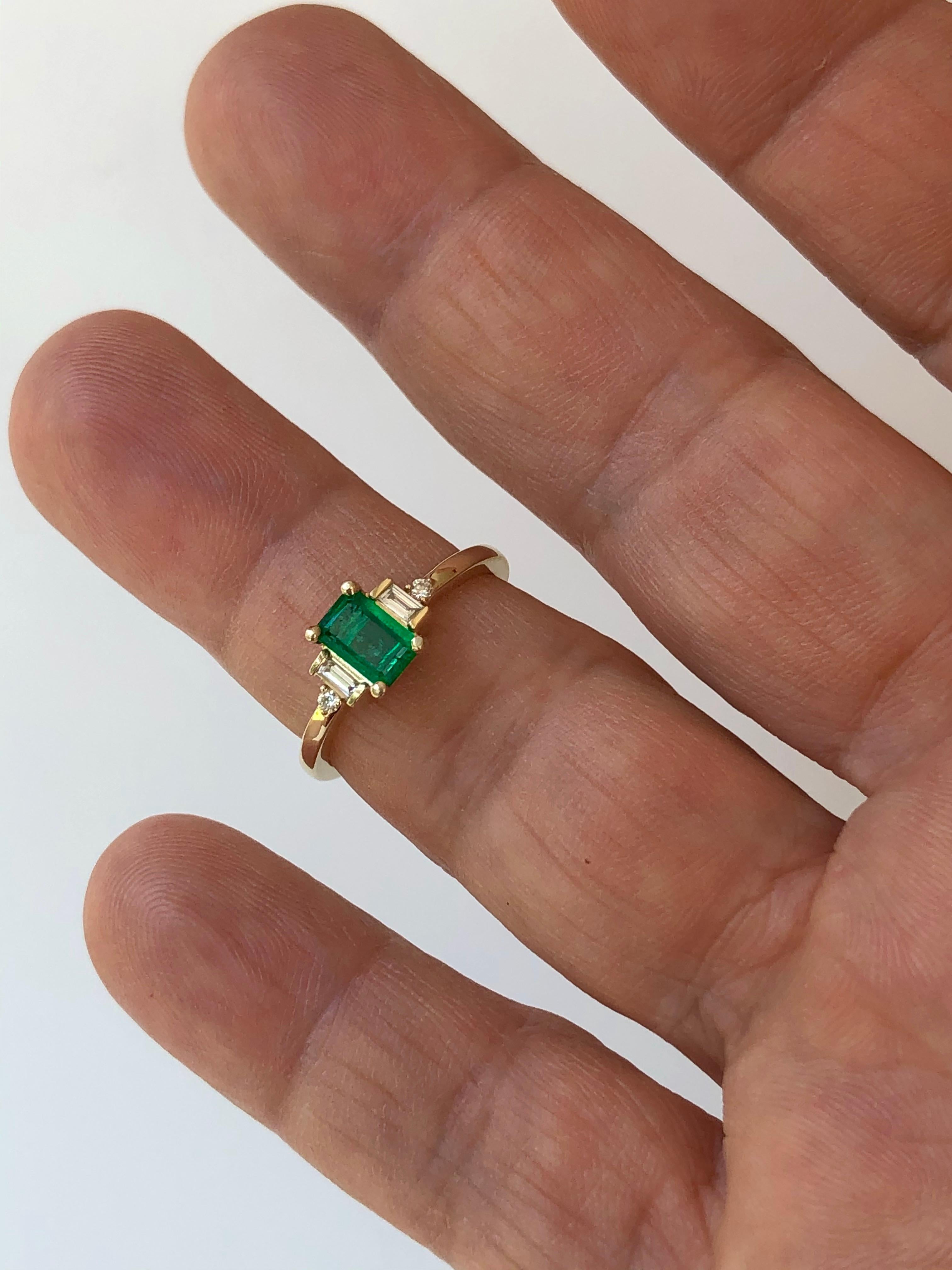 Women's Rectangular Cut Emerald and Diamond Ring Gold
