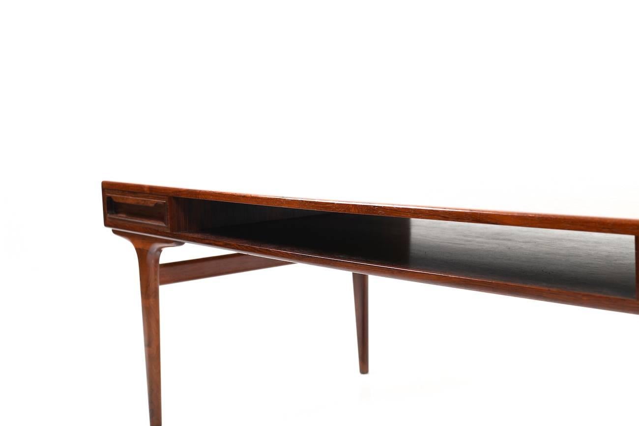 Rectangular Danish Rosewood Sofa Table with Two Drawers For Sale 1