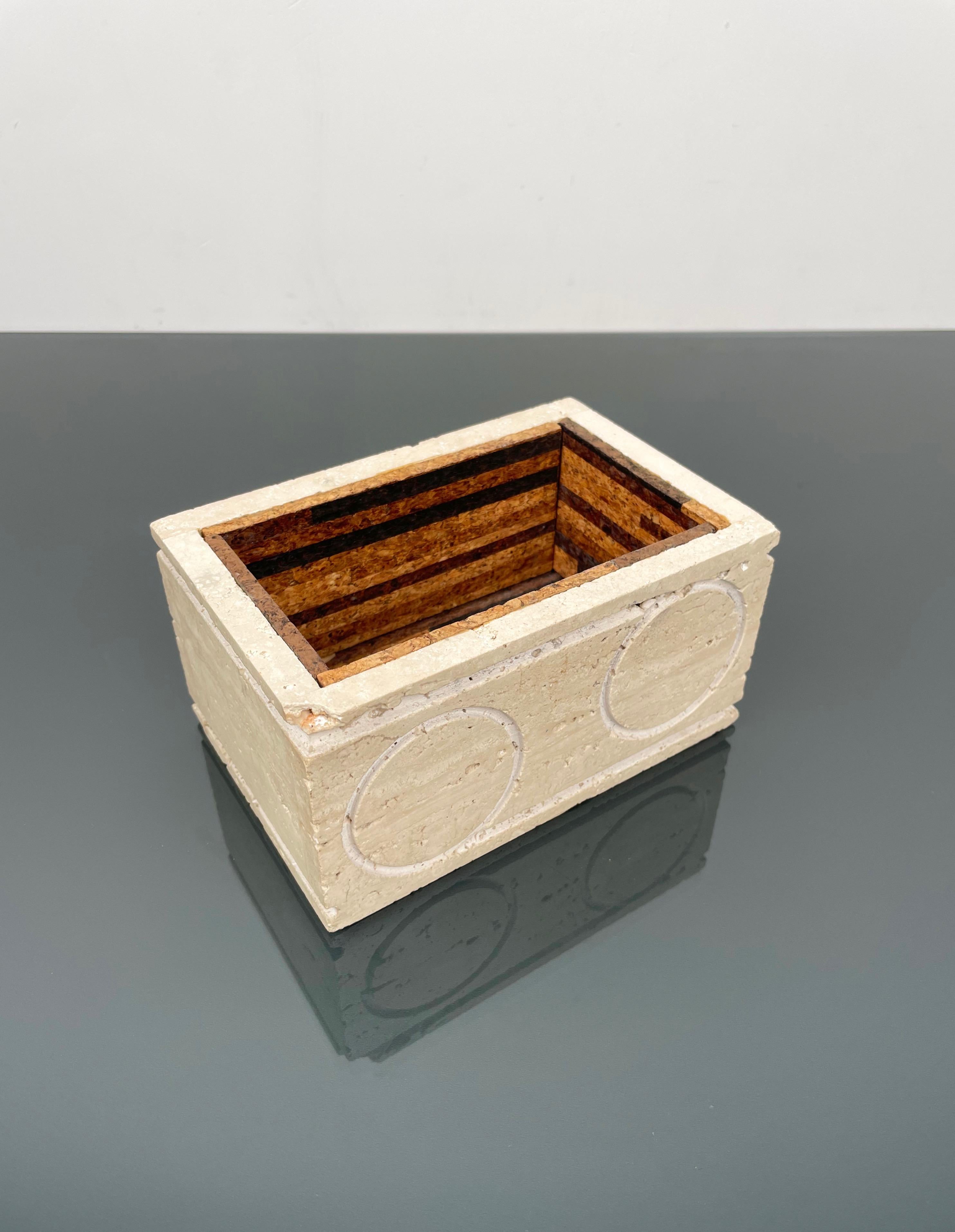 Caja rectangular decorativa en travertino y corcho de Marble Art, Italia, años 70 en venta 3