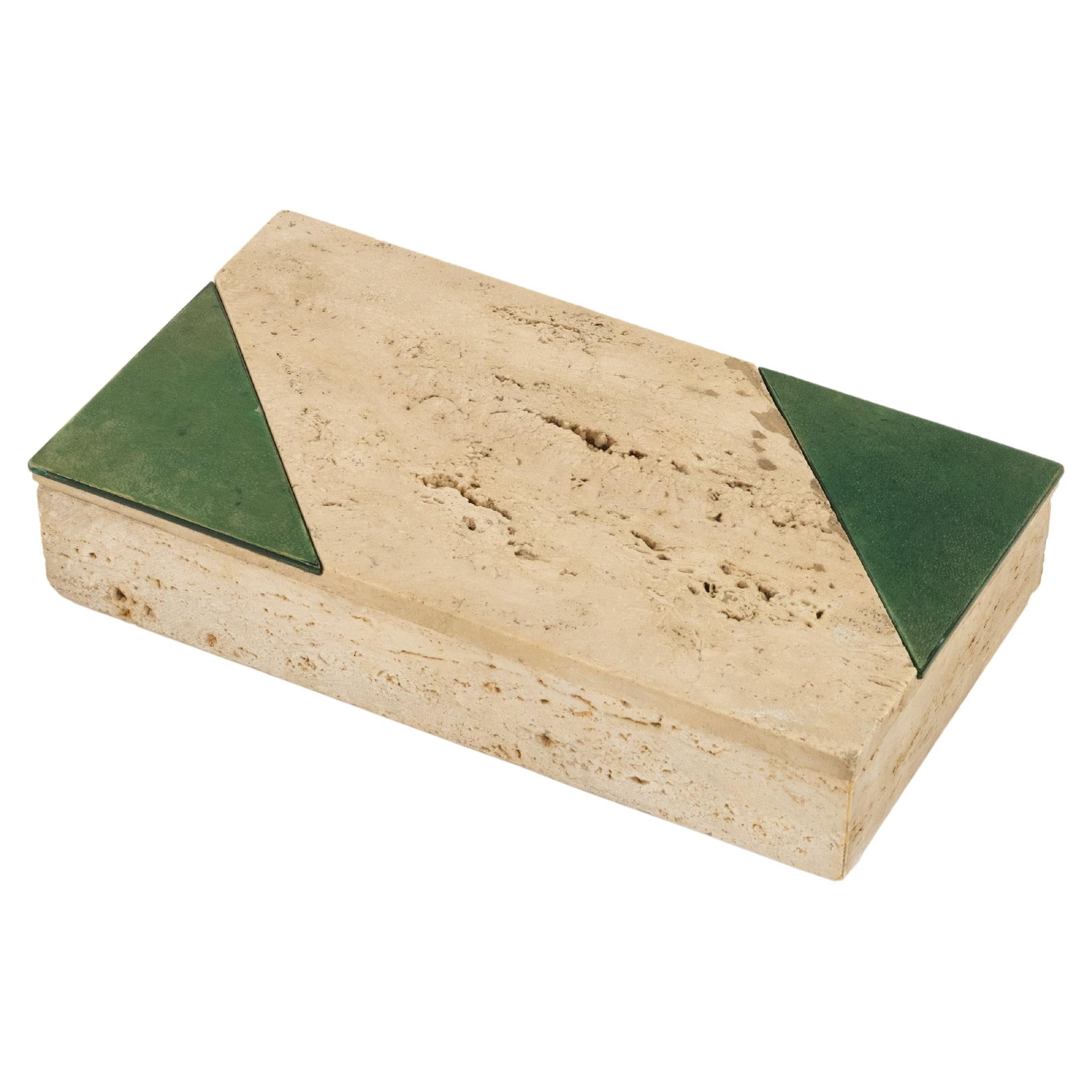 Rectangular Decorative Box in Travertine Fratelli Mannelli Style, Italy 1970s For Sale