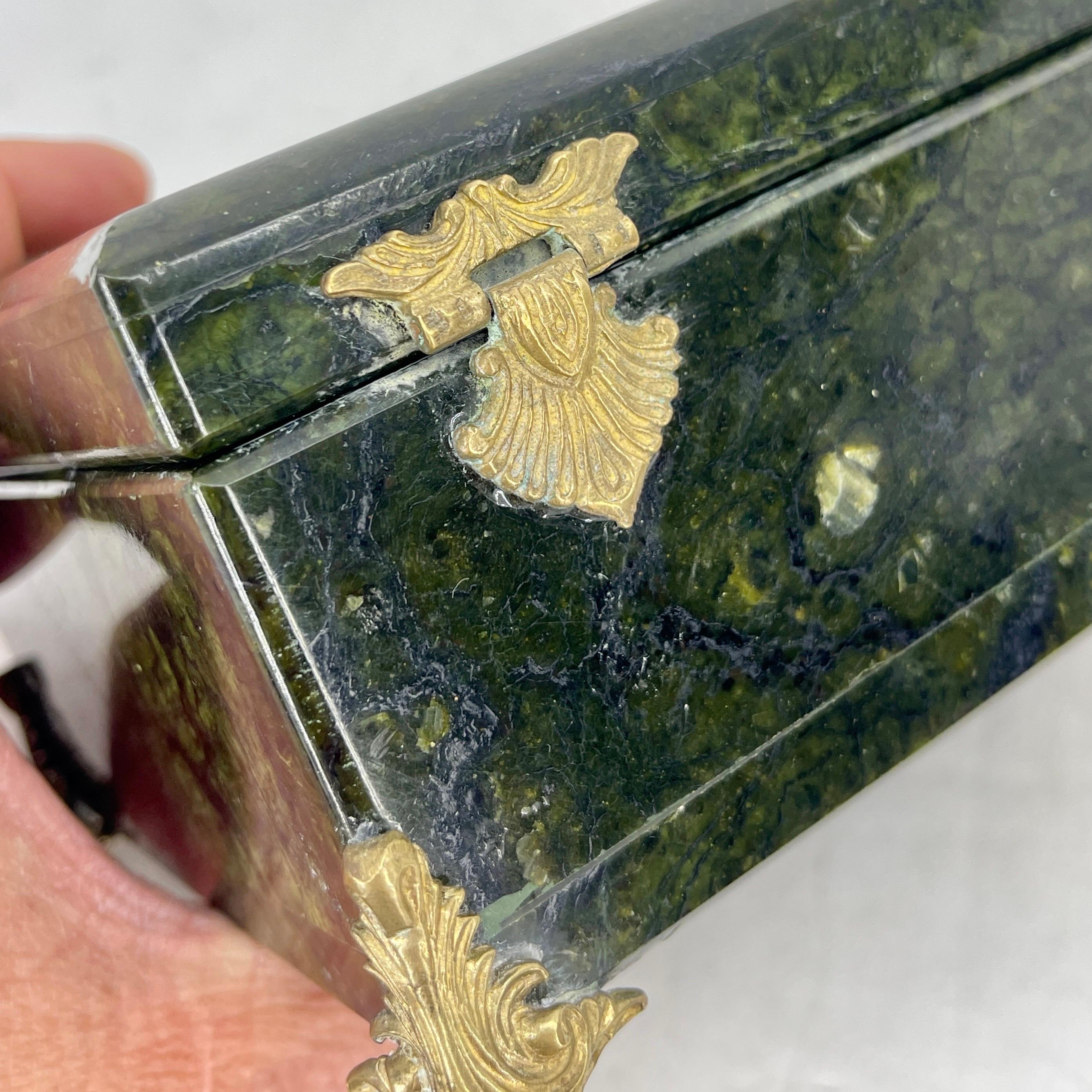 Rectangular Deep Forrest Green Marble and Bronze Jewelry Box, Italian circa 1930 9