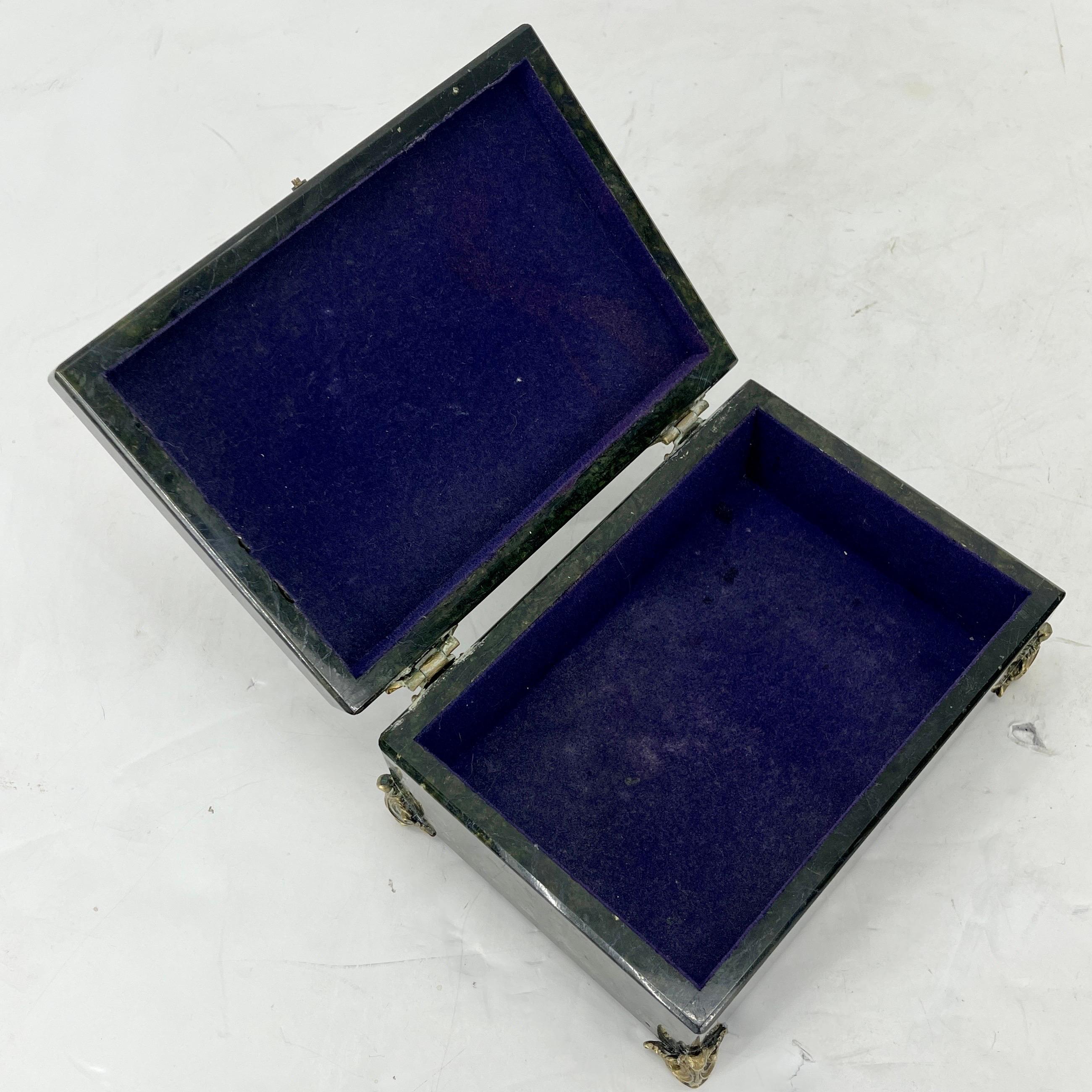 Rectangular Deep Forrest Green Marble and Bronze Jewelry Box, Italian circa 1930 For Sale 10