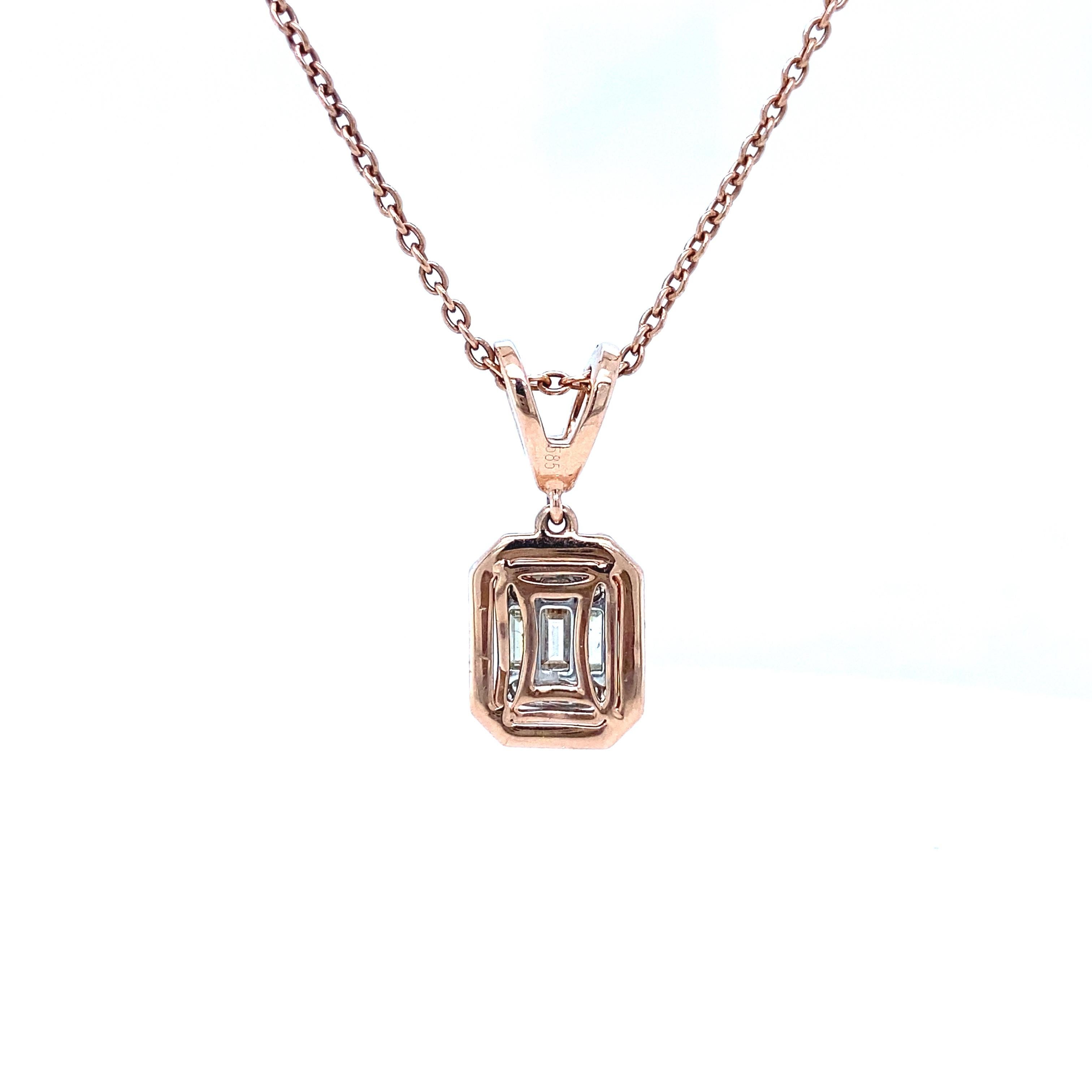 Rectangular Design Fancy Diamonds Pendant Necklace in 18k Solid Gold In New Condition For Sale In New Delhi, DL