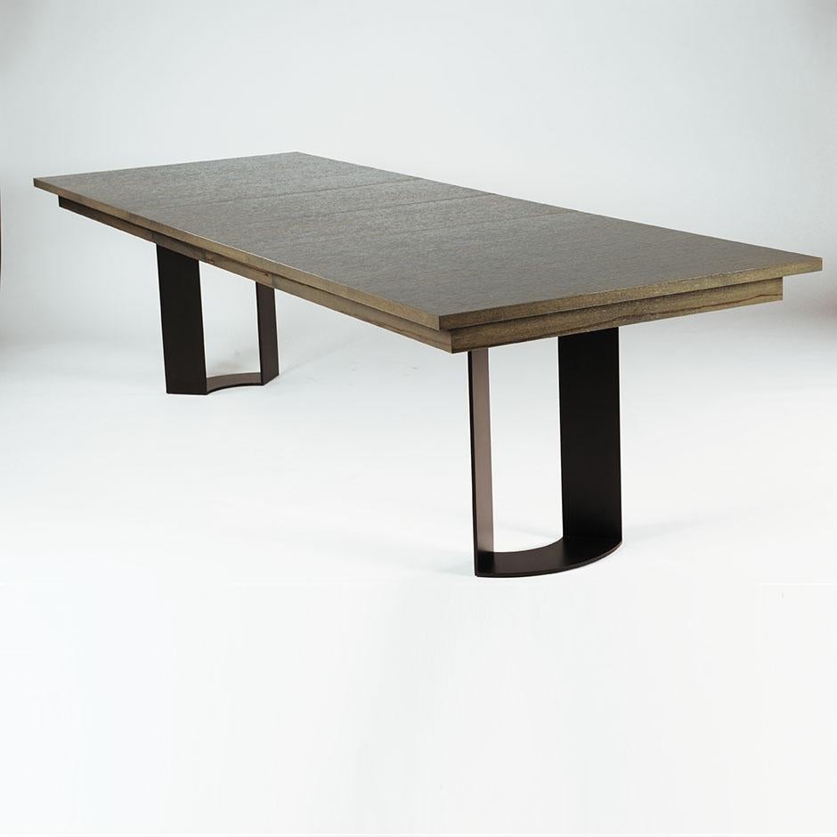 Rectangular dining table with metal legs. 

Measures: 60