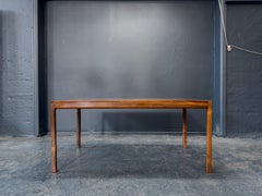 Tavolo da pranzo rettangolare