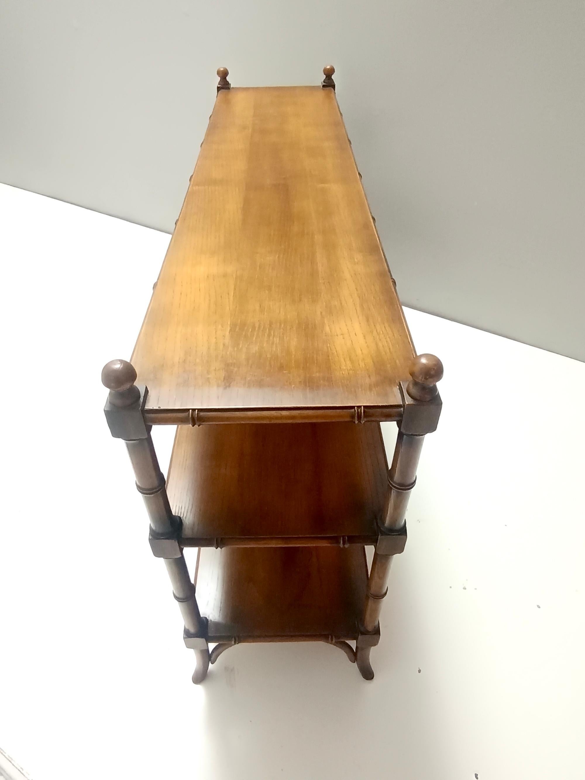 Rechteckige Durmast-Etagere / Konsolentisch mit zwei Ablagen, Italien im Angebot 3