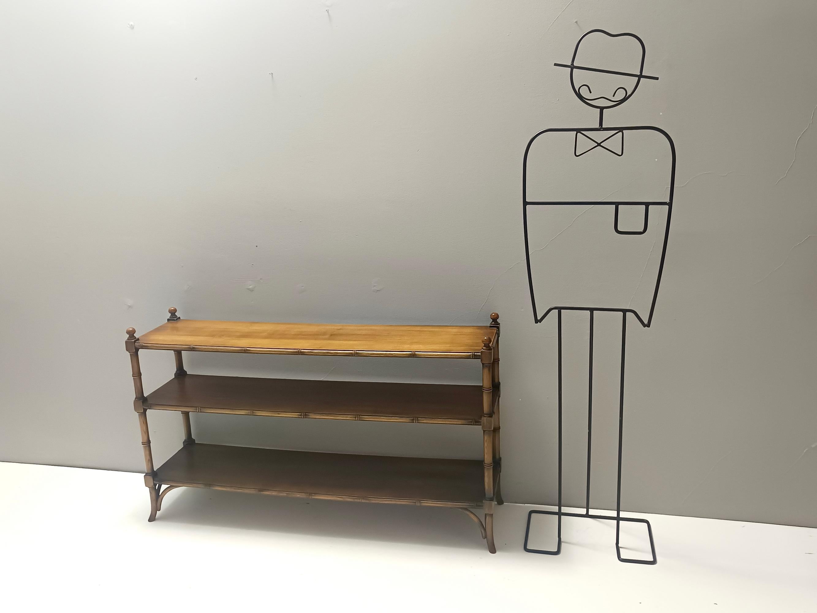 Rechteckige Durmast-Etagere / Konsolentisch mit zwei Ablagen, Italien (Mitte des 20. Jahrhunderts) im Angebot