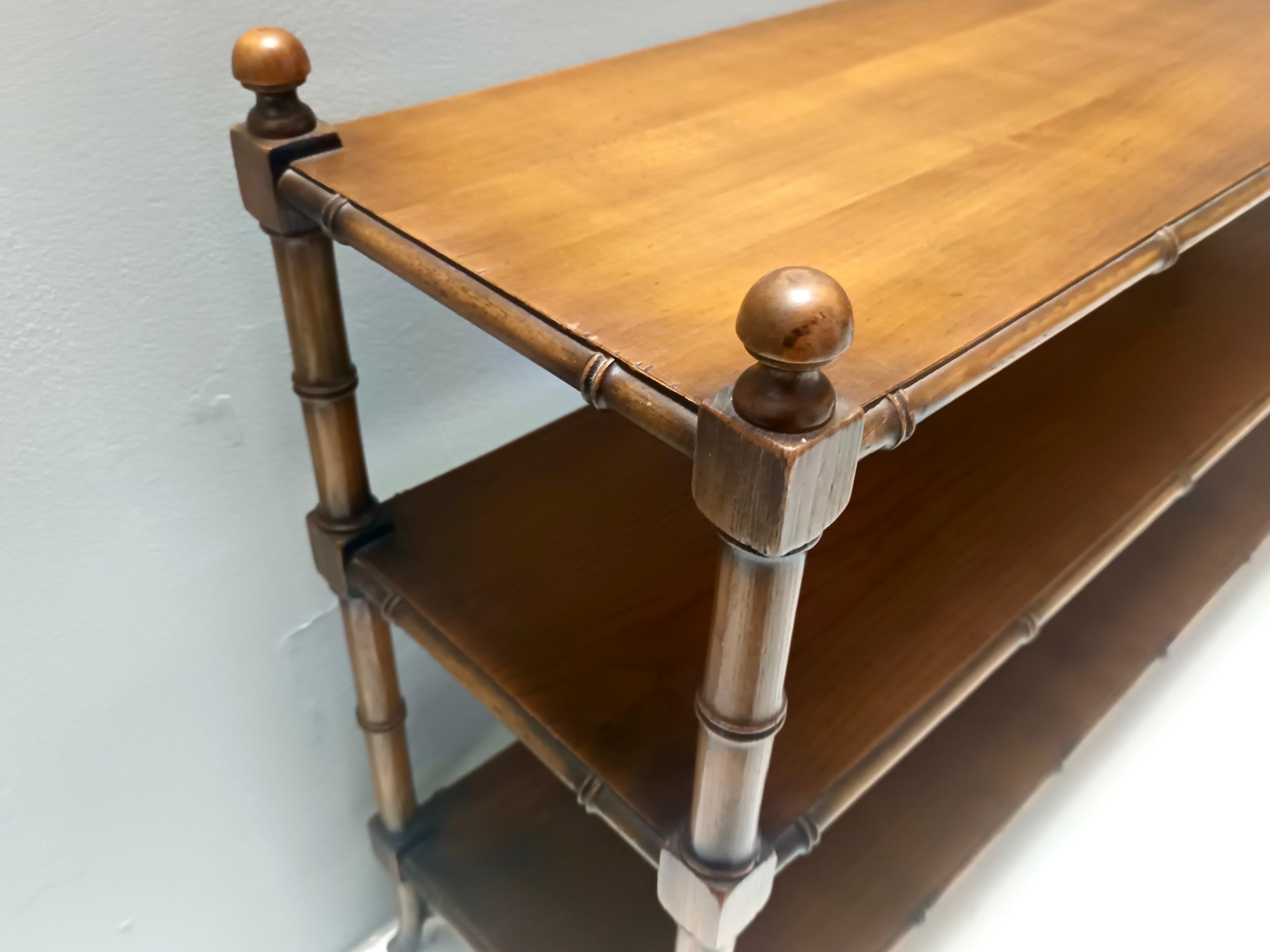Rechteckige Durmast-Etagere / Konsolentisch mit zwei Ablagen, Italien im Angebot 1