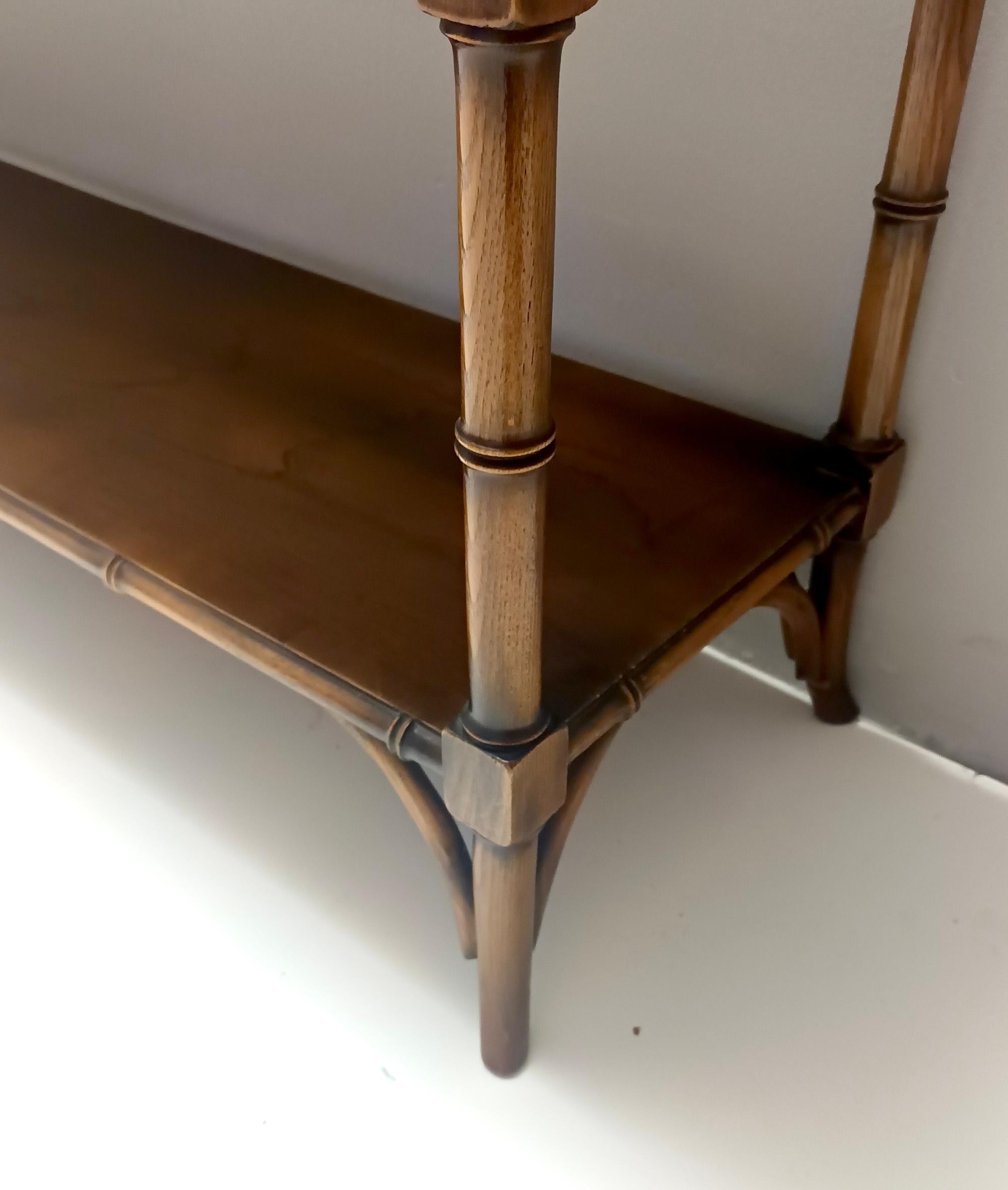Rechteckige Durmast-Etagere / Konsolentisch mit zwei Ablagen, Italien im Angebot 2