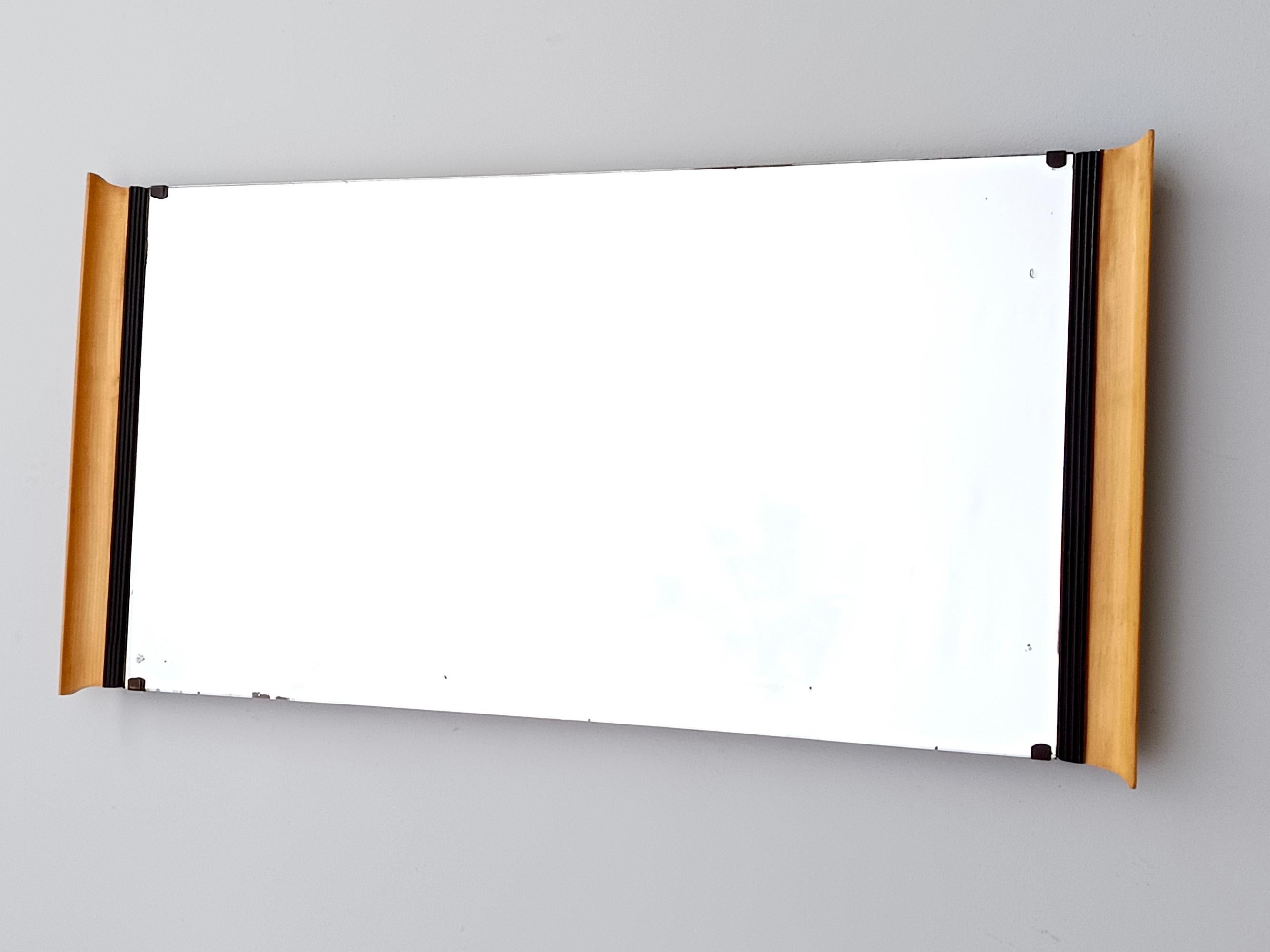 Italian Rectangular Ebonized beech and Maple Wall Mirror Attr. to Paolo Buffa, Italy  For Sale