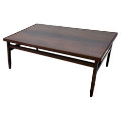 Rechteckiger Couchtisch aus ebonisiertem Nussbaum und Glas, Italien