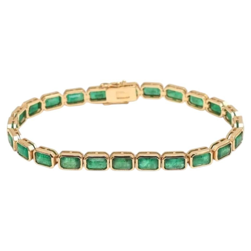 Rectangular Emerald Stones 14K Emerald & Yellow Gold Bracelet For Sale