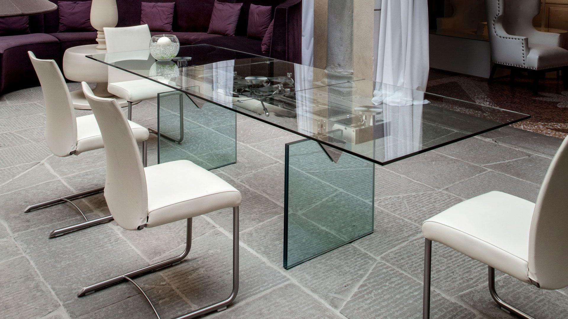 Mesa de comedor extensible NAOS - Modelo Quasar (Versión manual)
Diseño: Donato D'Urbino & Paolo Lomazzi - Colección Casati

La mesa de comedor Quasar es una obra maestra del diseño italiano contemporáneo que combina elegancia, funcionalidad y