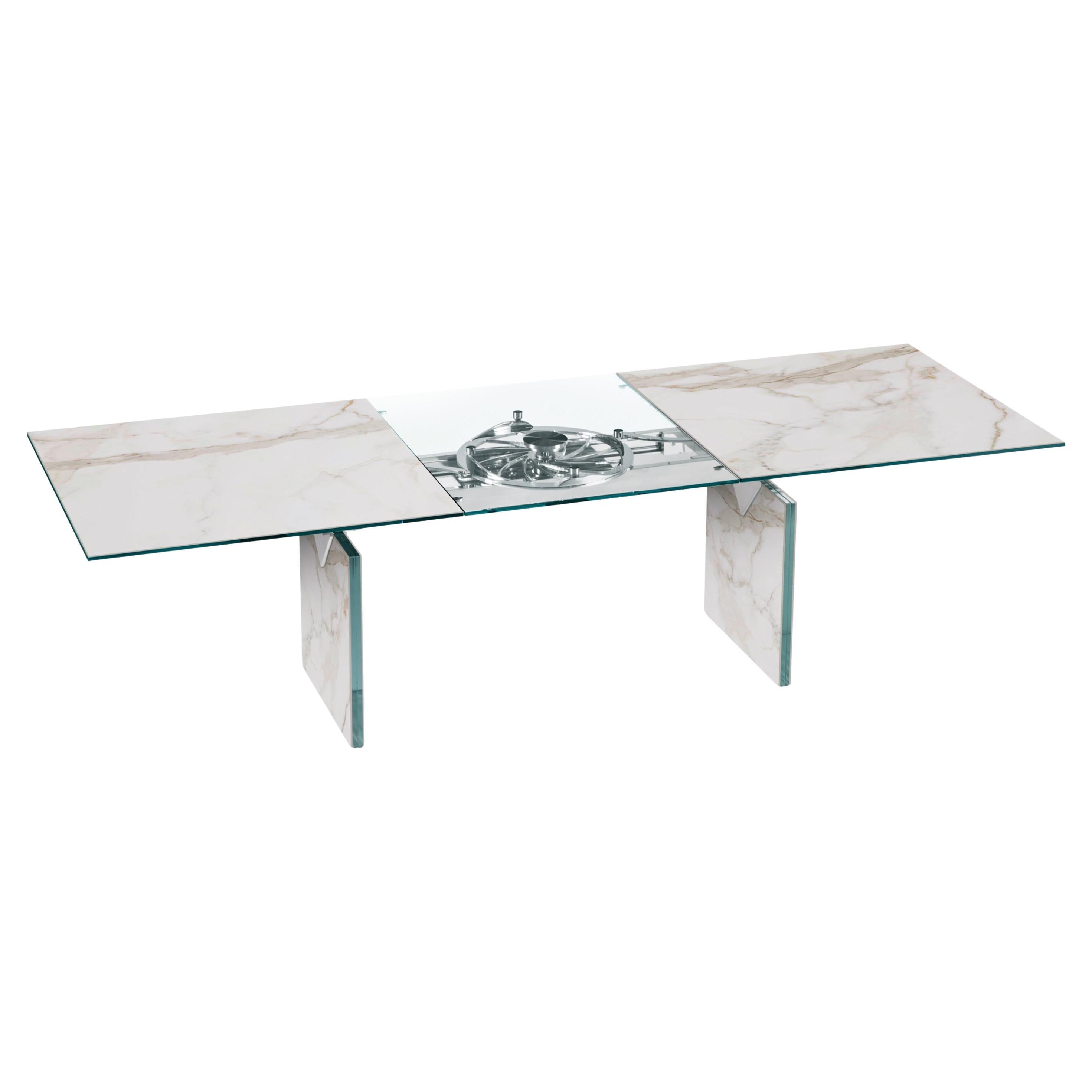 Mesa rectangular extensible con patas de cristal Naos Quasar - Cerámica Calacatta en venta