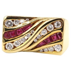 Rectangular Faced Wavy Lined Ruby and Diamond 18 Karat Yellow Gold Ring