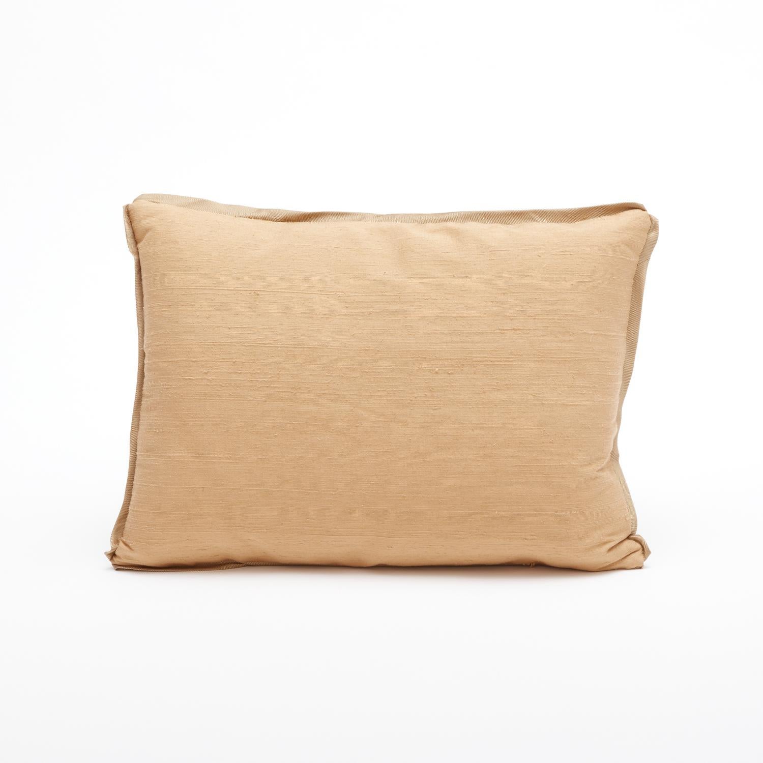 Contemporary Rectangular Fortuny Fabric Cushion in the Glicine Pattern
