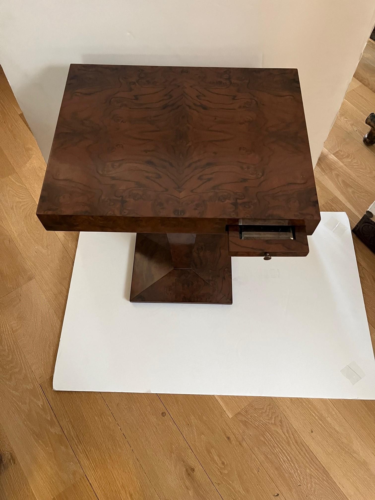 Hand-Crafted Rectangular French Burled Walnut Side Table For Sale
