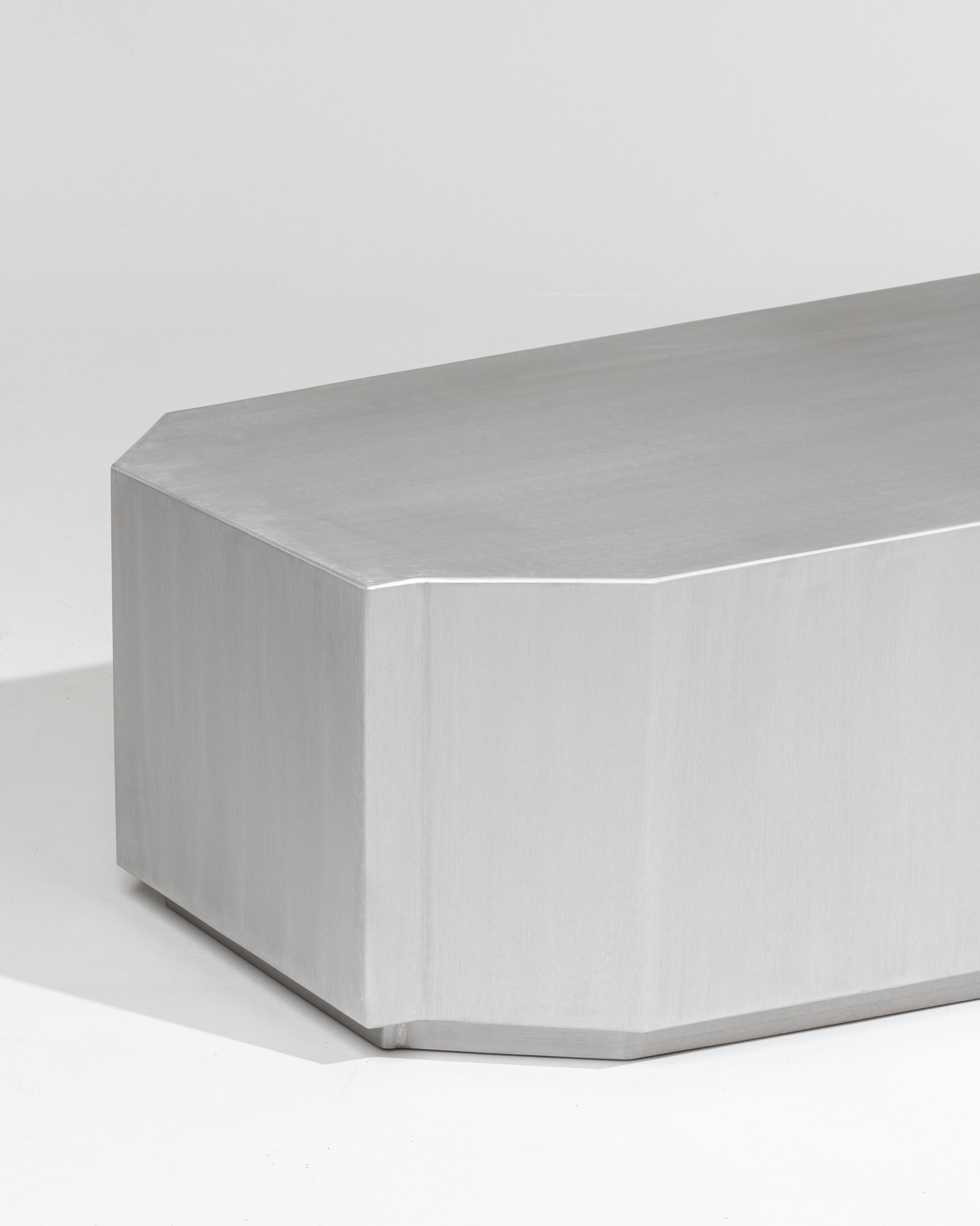 Mesa de centro rectangular Funki Lounge de aluminio cepillado Siglo XXI y contemporáneo en venta