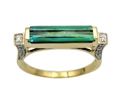 Rectangular Green Tourmaline and Diamond Band Ring Set in 18 Karat Yellow Gold