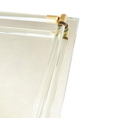 Rechteckiges Hollywood-Regency-Tablett aus verspiegeltem Glas mit Messingdetails