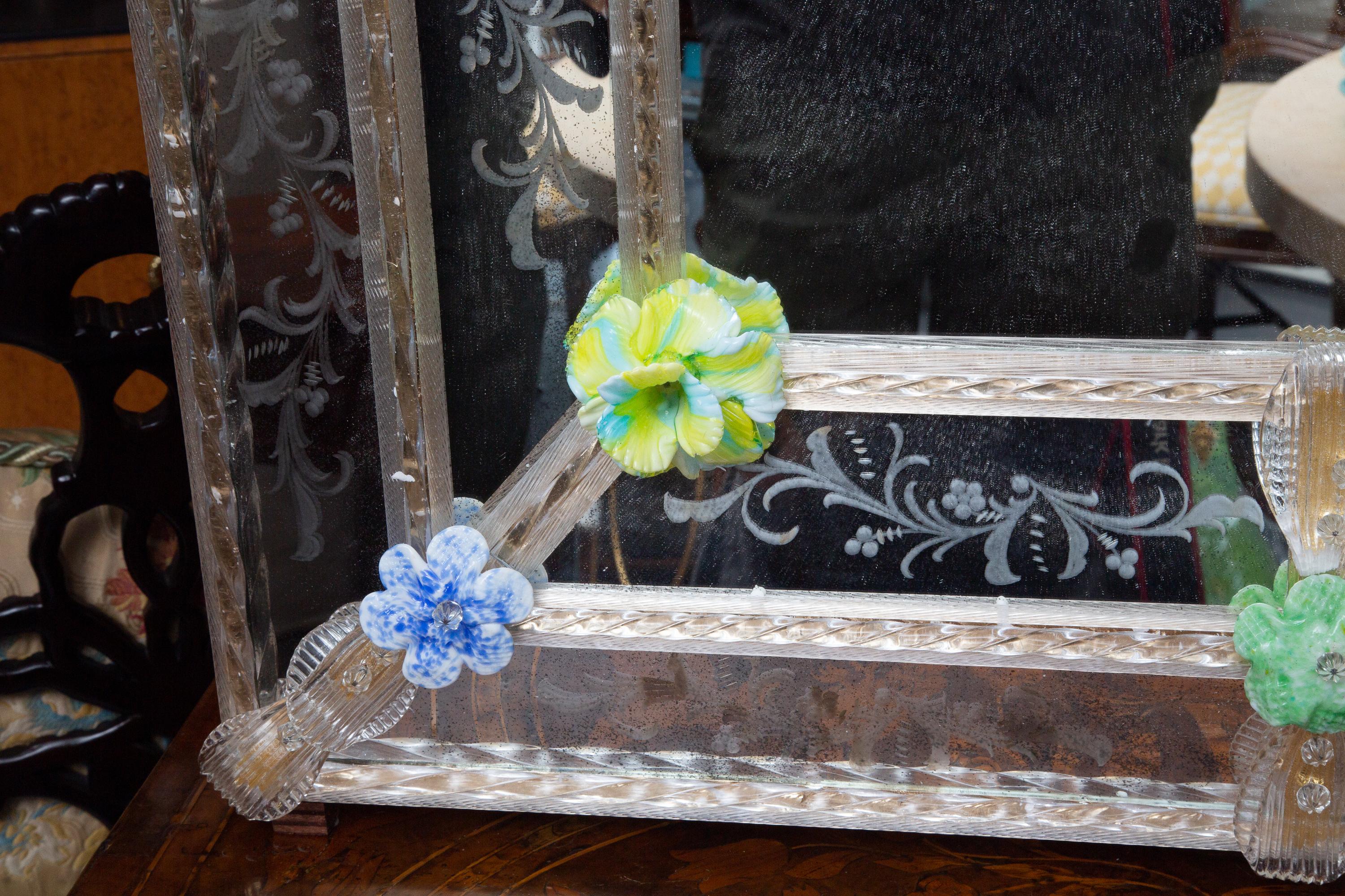 Rectangular Italian Murano Mirror with Glass Flower Heads In Good Condition In WEST PALM BEACH, FL