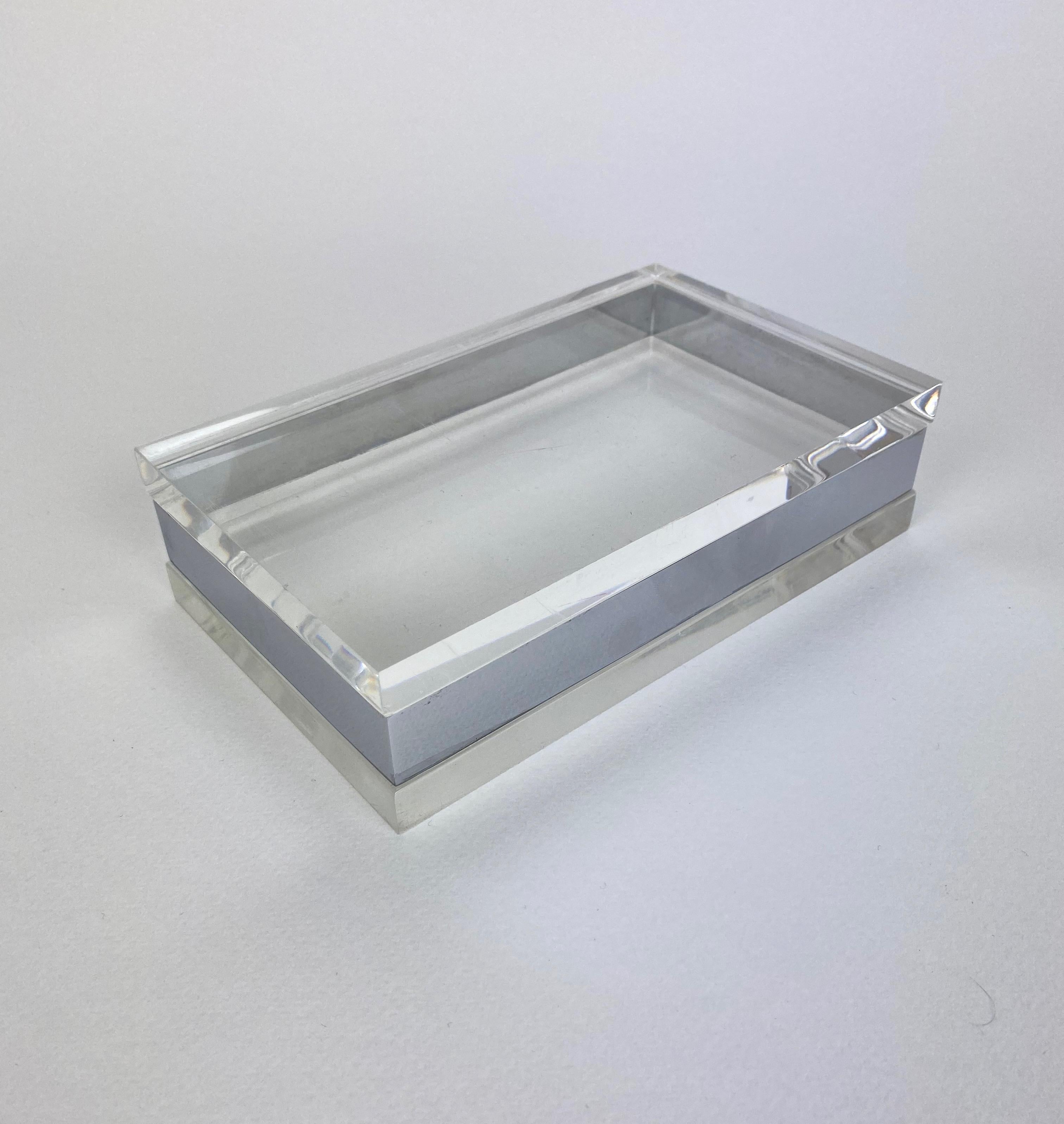 Rectangular Lucite and Chrome Box, Italy, 1970s For Sale 4