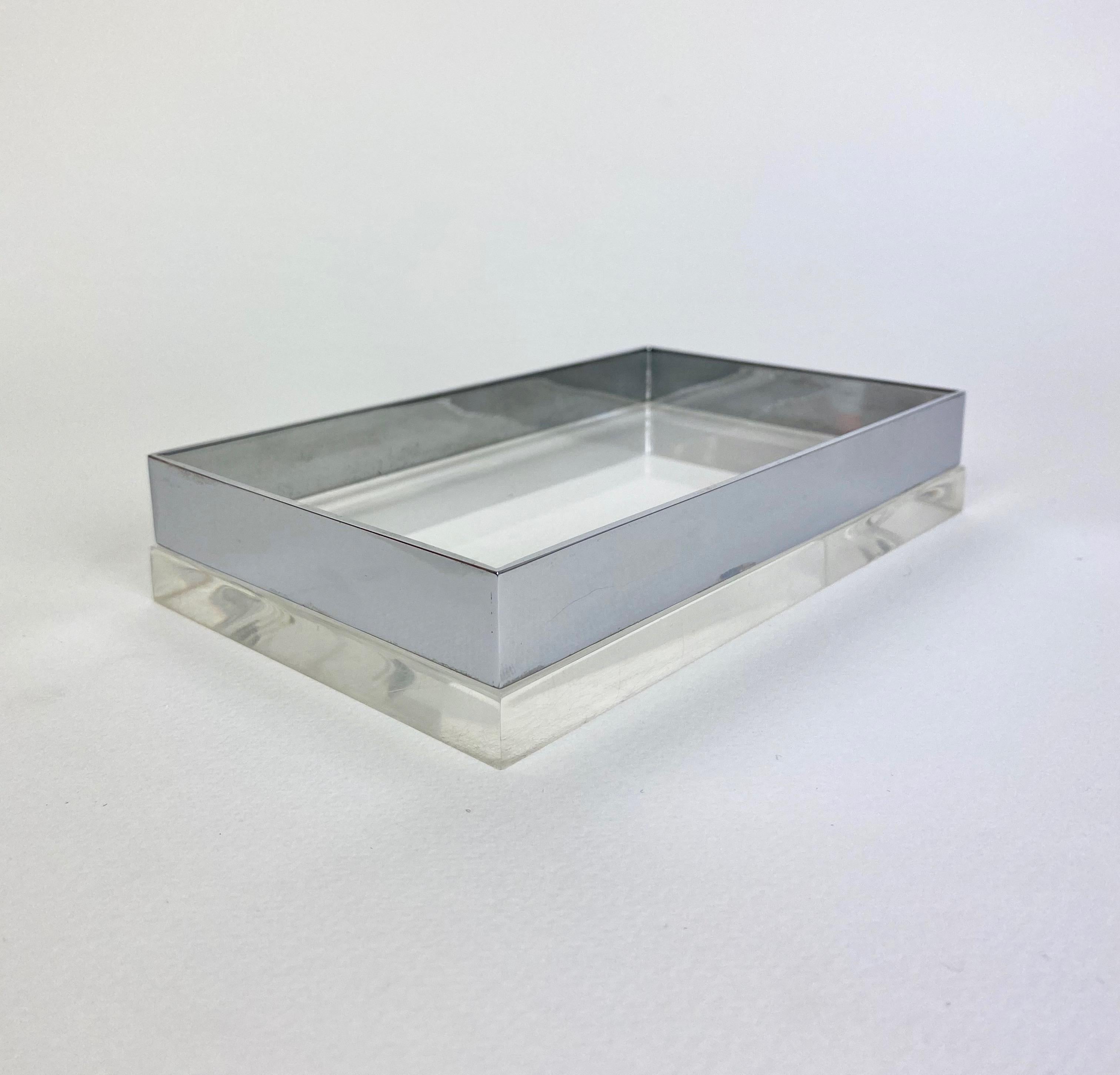 Rectangular Lucite and Chrome Box, Italy, 1970s For Sale 7