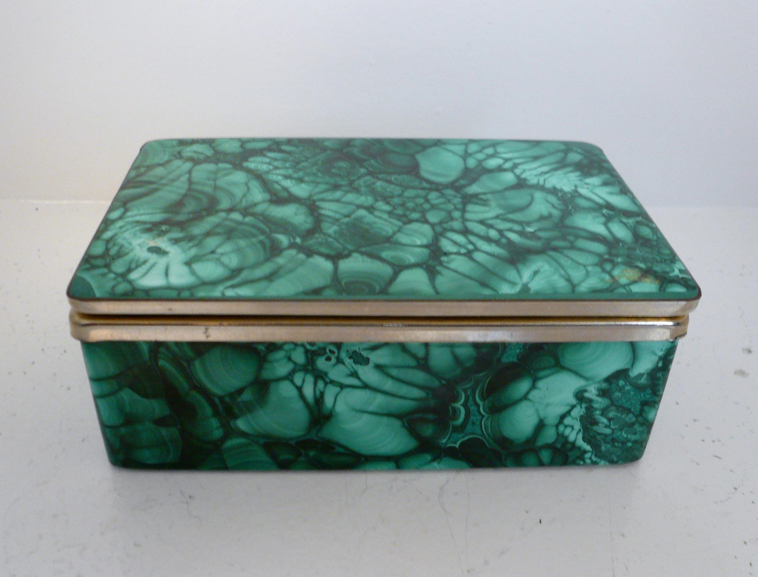 This box id is great condition, and features beautifully figured malachite.