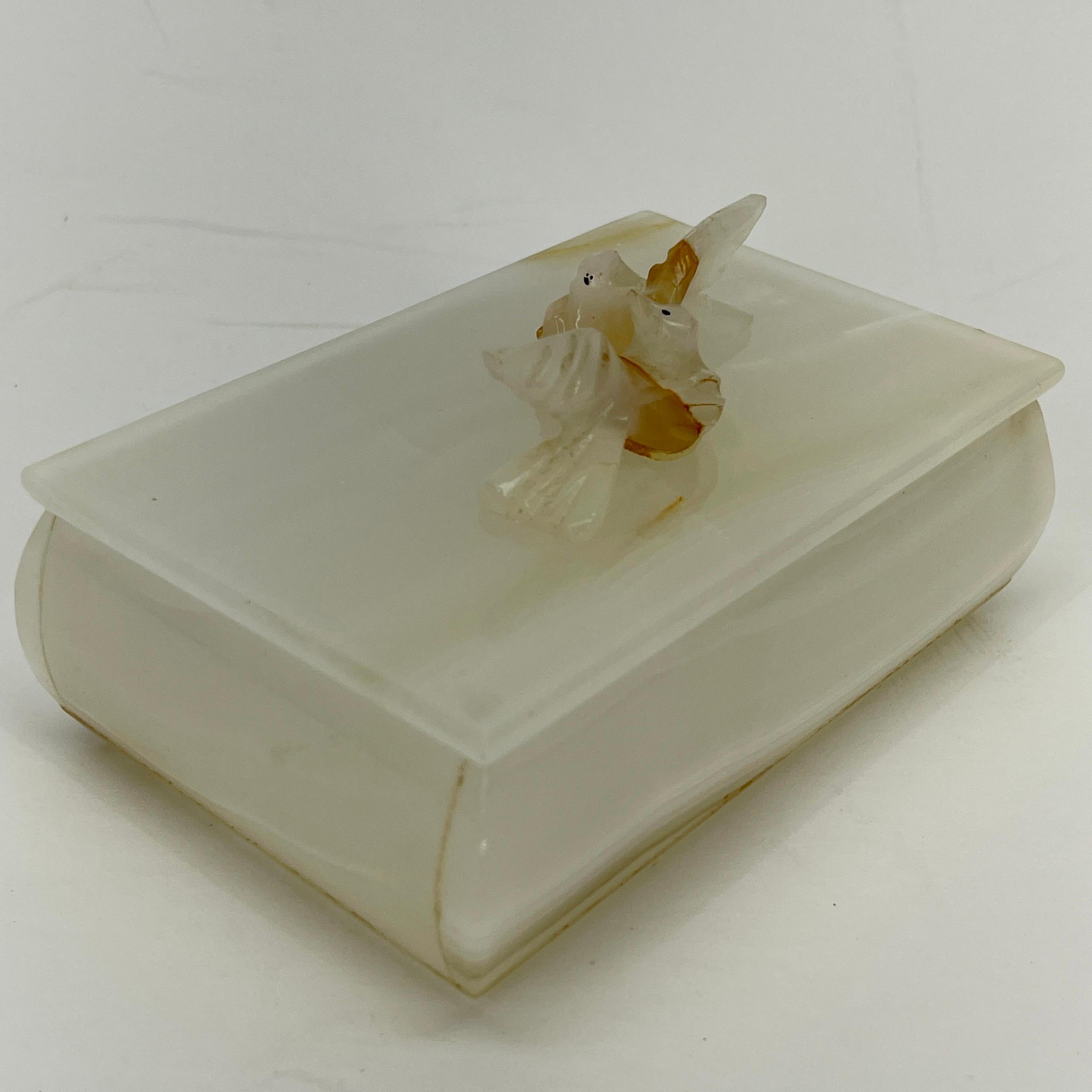 20th Century Rectangular Marble Jewelry Trinket Box with Two Love Birds For Sale
