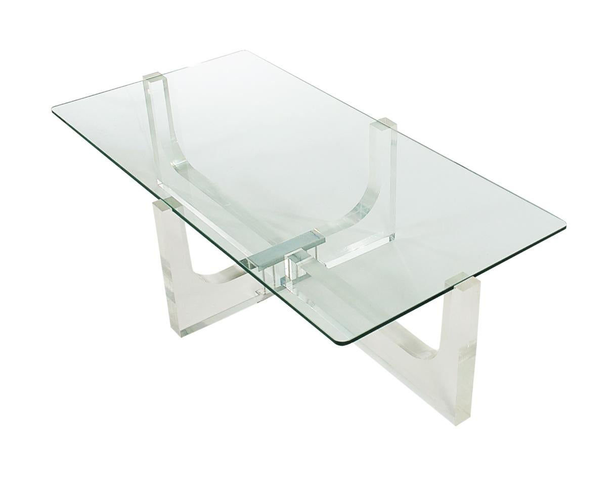 Late 20th Century Rectangular Mid-Century Modern Thick Acrylic Lucite Cocktail Table, circa 1970s
