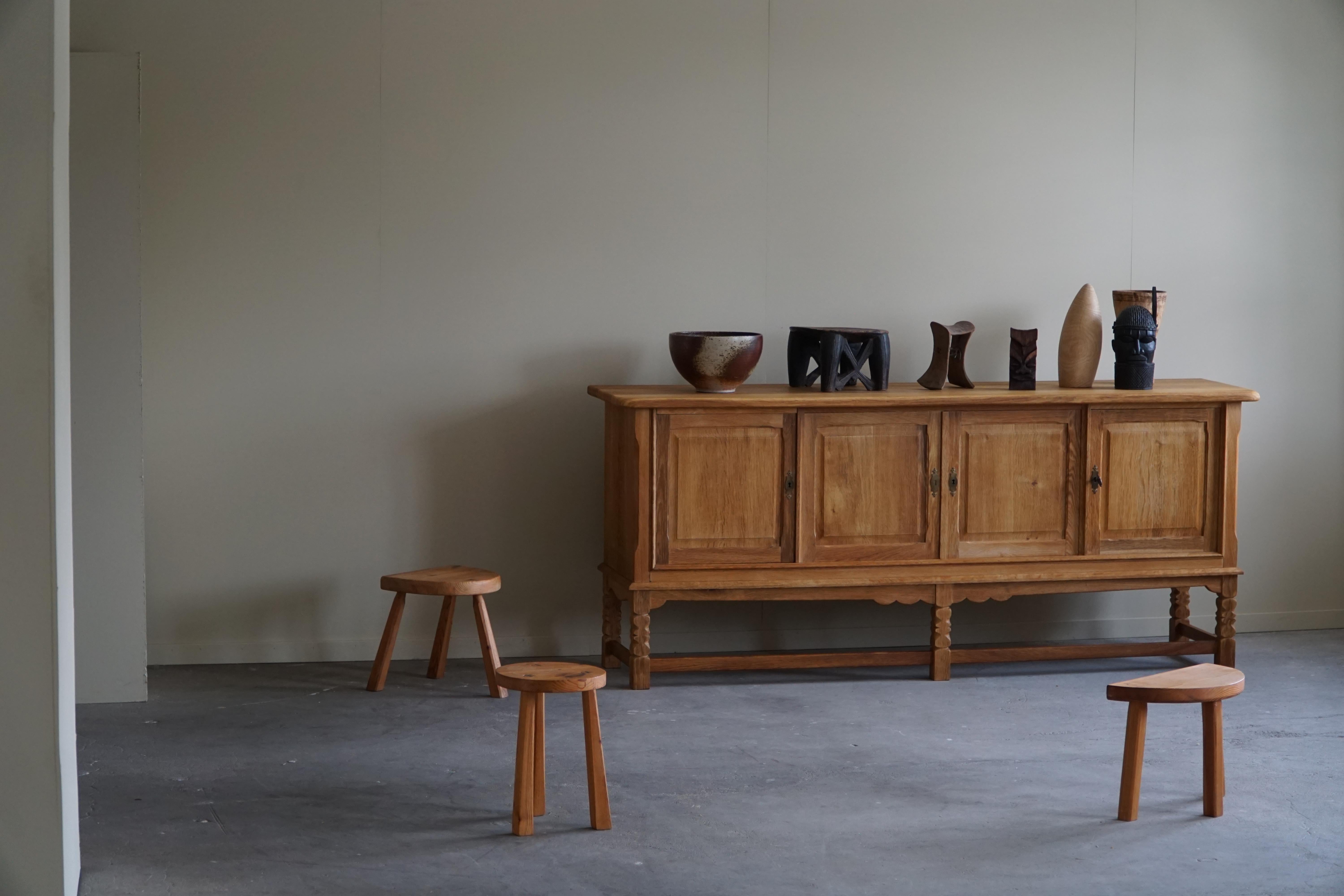 Rectangular Mid Century Sideboard in Oak, Made by a Danish Cabinetmaker, 1960s In Good Condition In Odense, DK