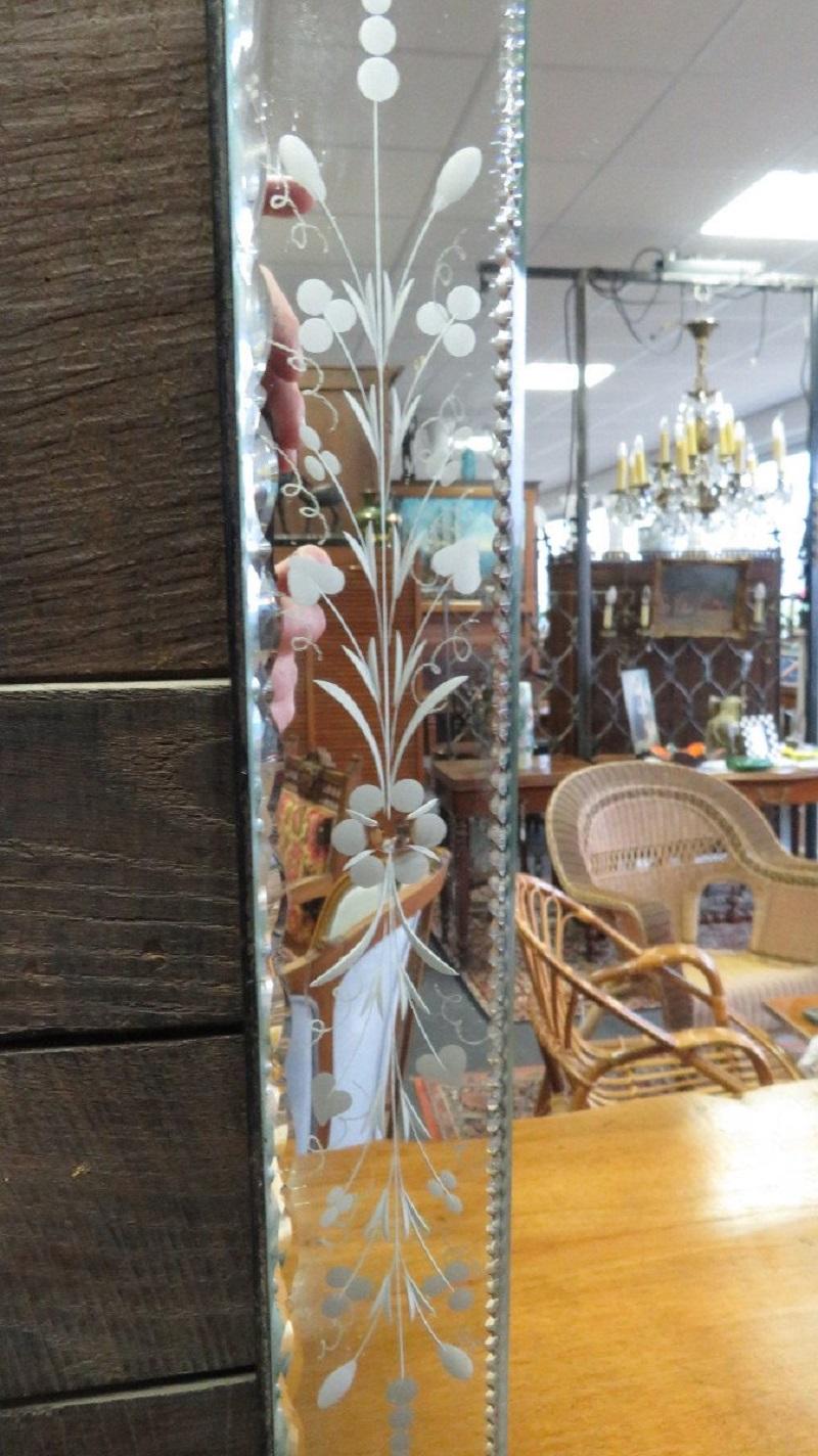 Rectangular Mid-Century Venetian Mirror with Delicate Decoration, France 1930s 1