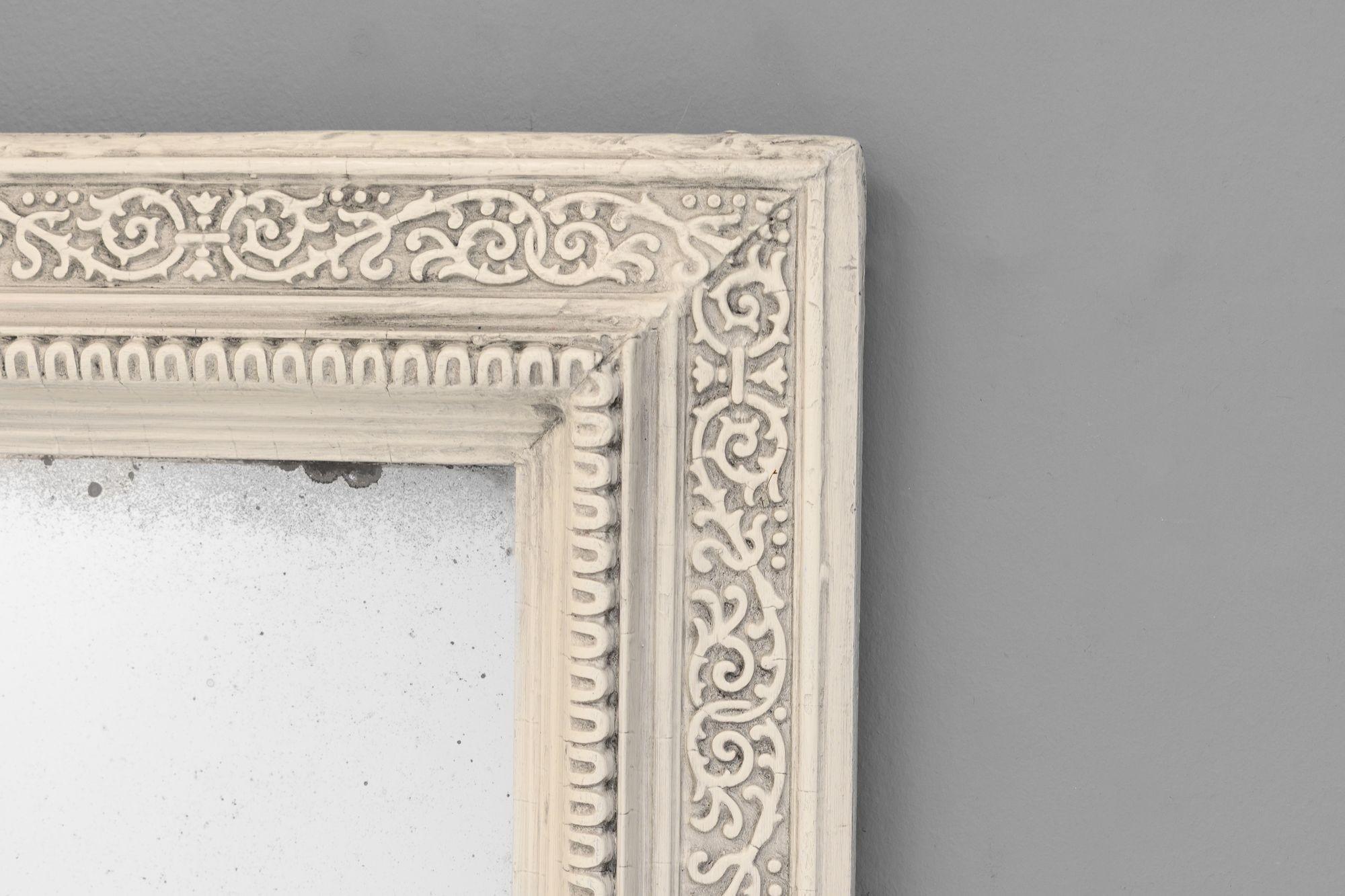 Rectangular Mirror In Good Condition For Sale In London, England
