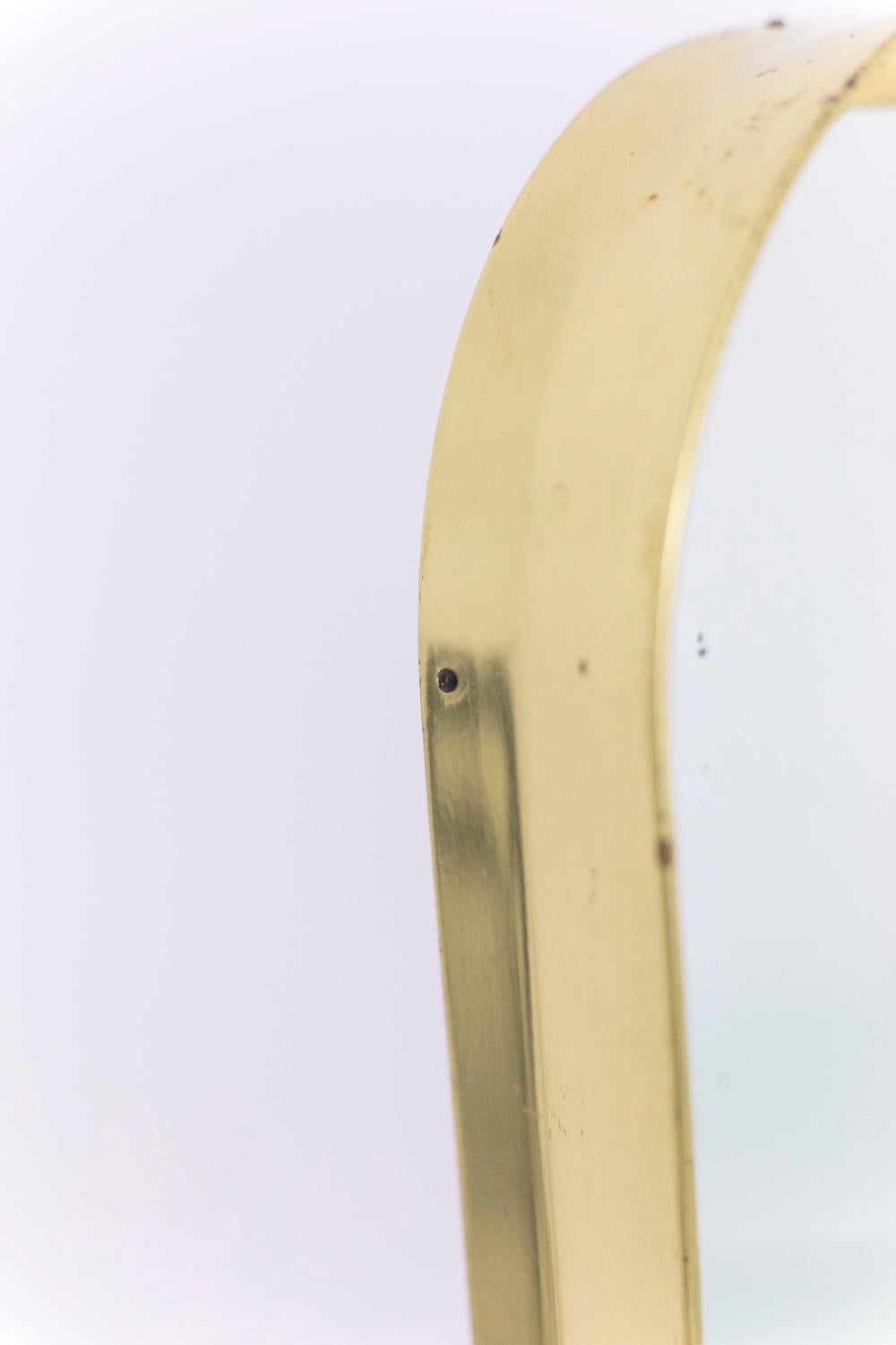 Laiton Miroir rectangulaire en laiton doré:: 1970 en vente