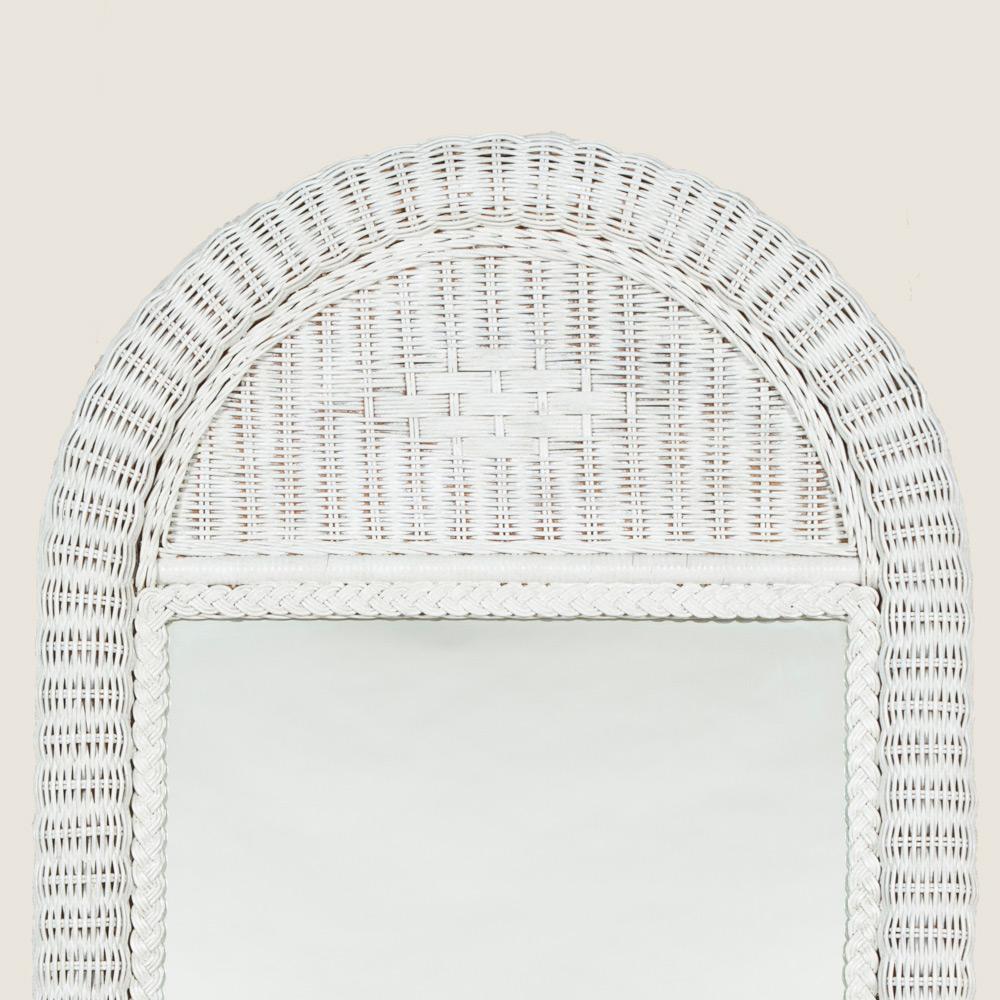 Rectangular Mirror with an Arched White-Painted Wicker Frame, 20th Century In Good Condition For Sale In London, GB
