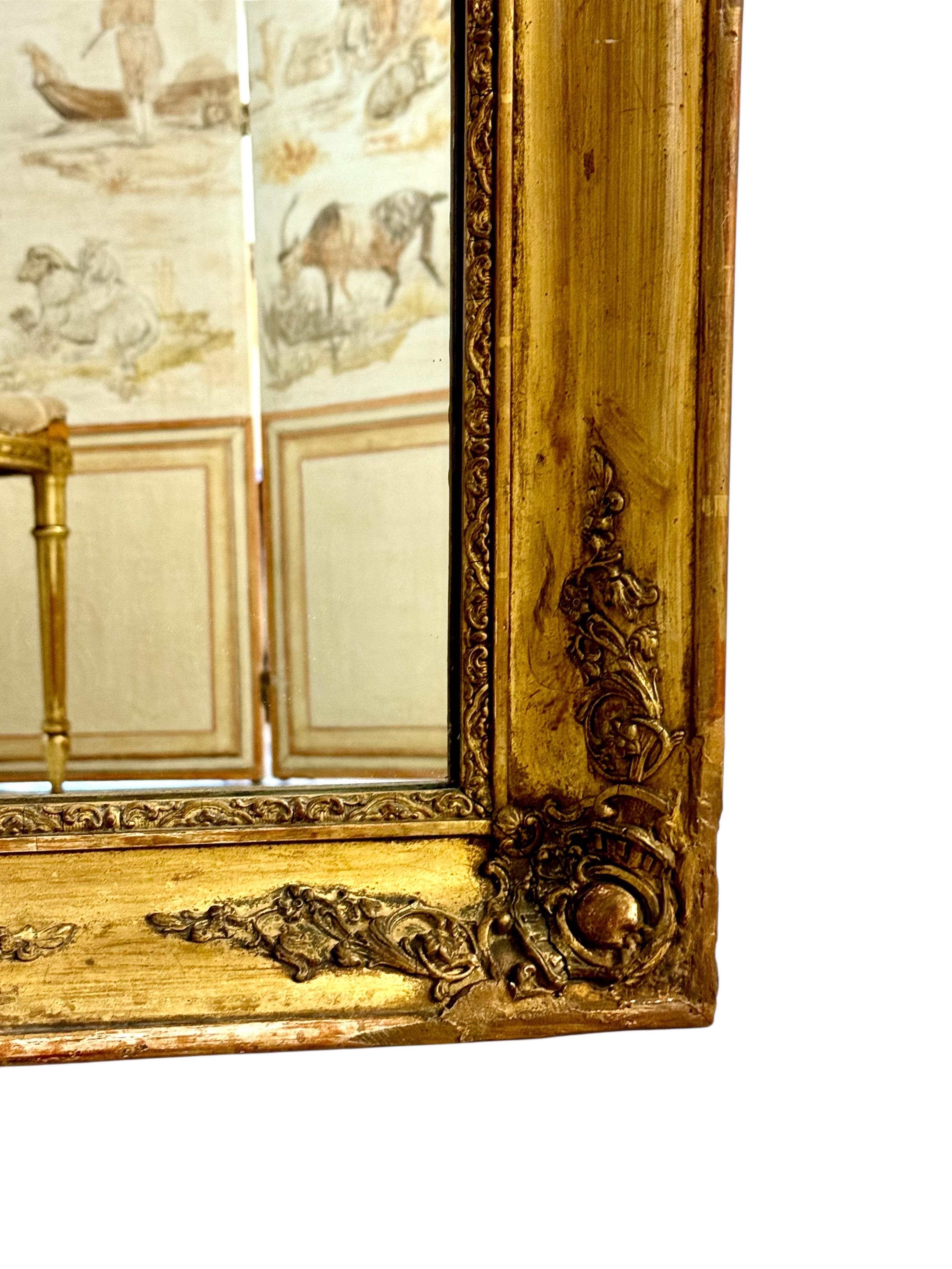 French Rectangular Napoleon III Gilded Mirror with Rococo Carvings, France circa 1860 For Sale