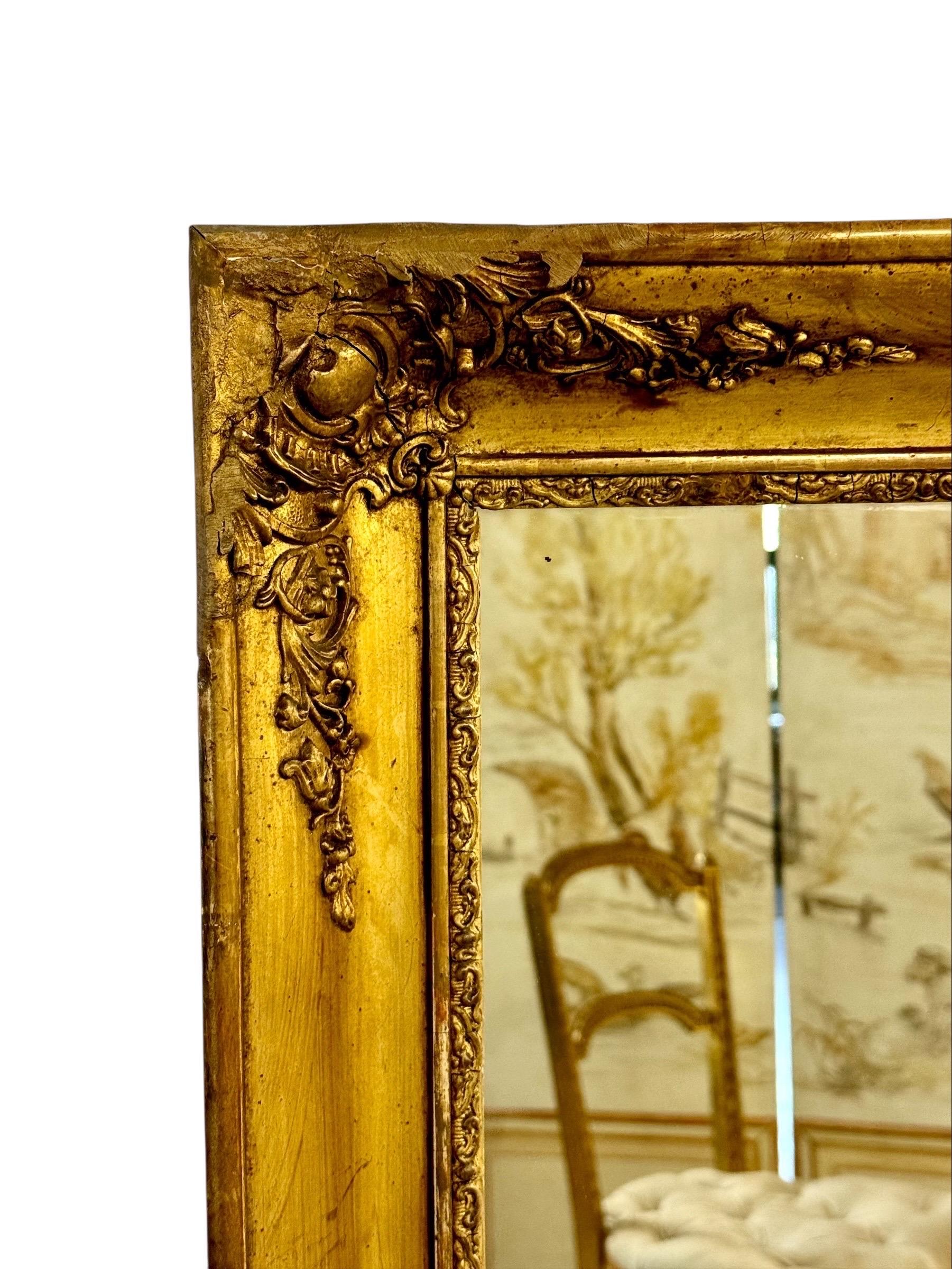 Hand-Carved Rectangular Napoleon III Gilded Mirror with Rococo Carvings, France circa 1860 For Sale