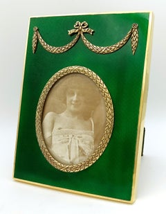 Cadre photo ovale extérieur rectangulaire en argent sterling plaqué or émaillé au feu