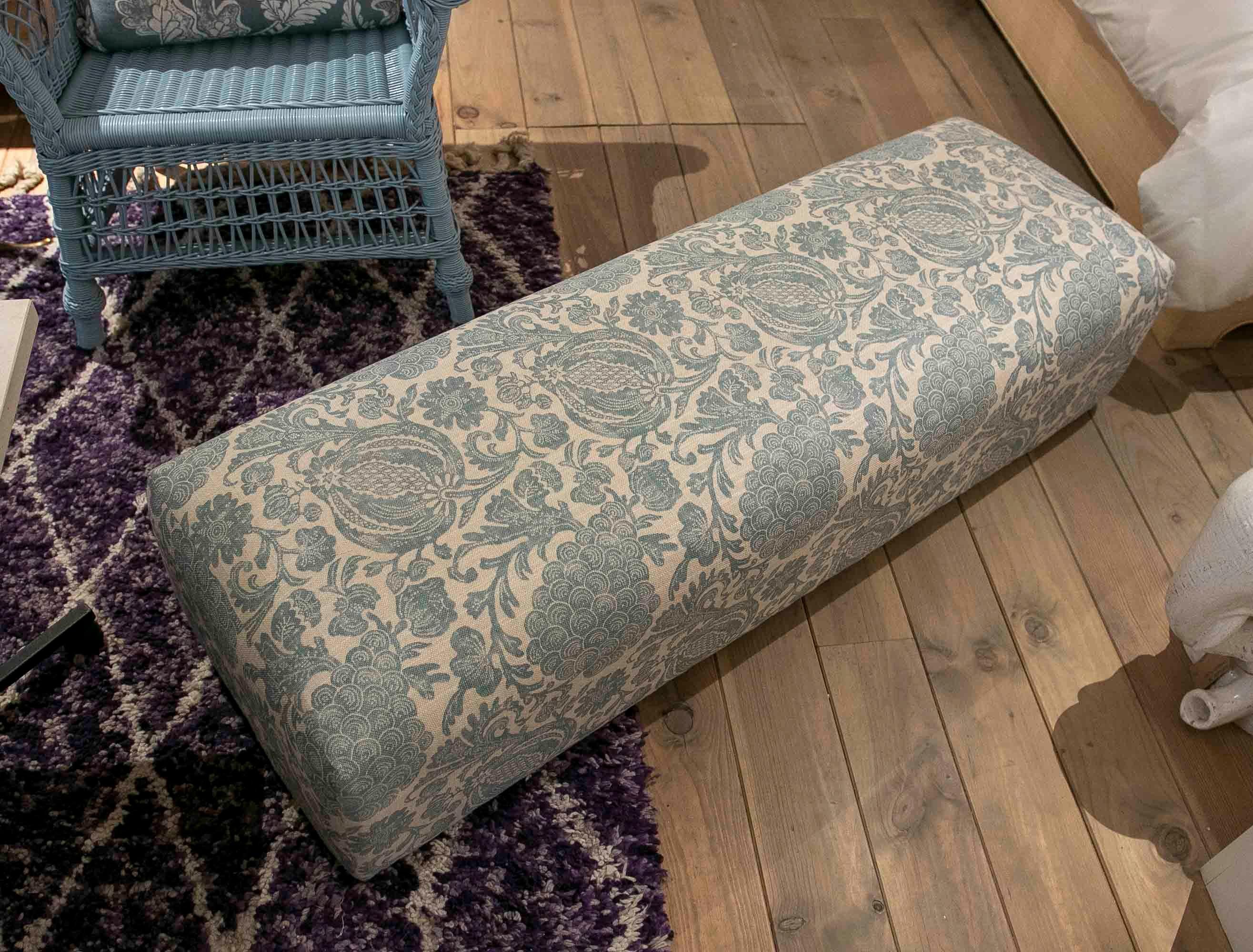 Rectangular Pouf Upholstered with a New Fabric  Flower Decoration in Blue Tones In Good Condition In Marbella, ES