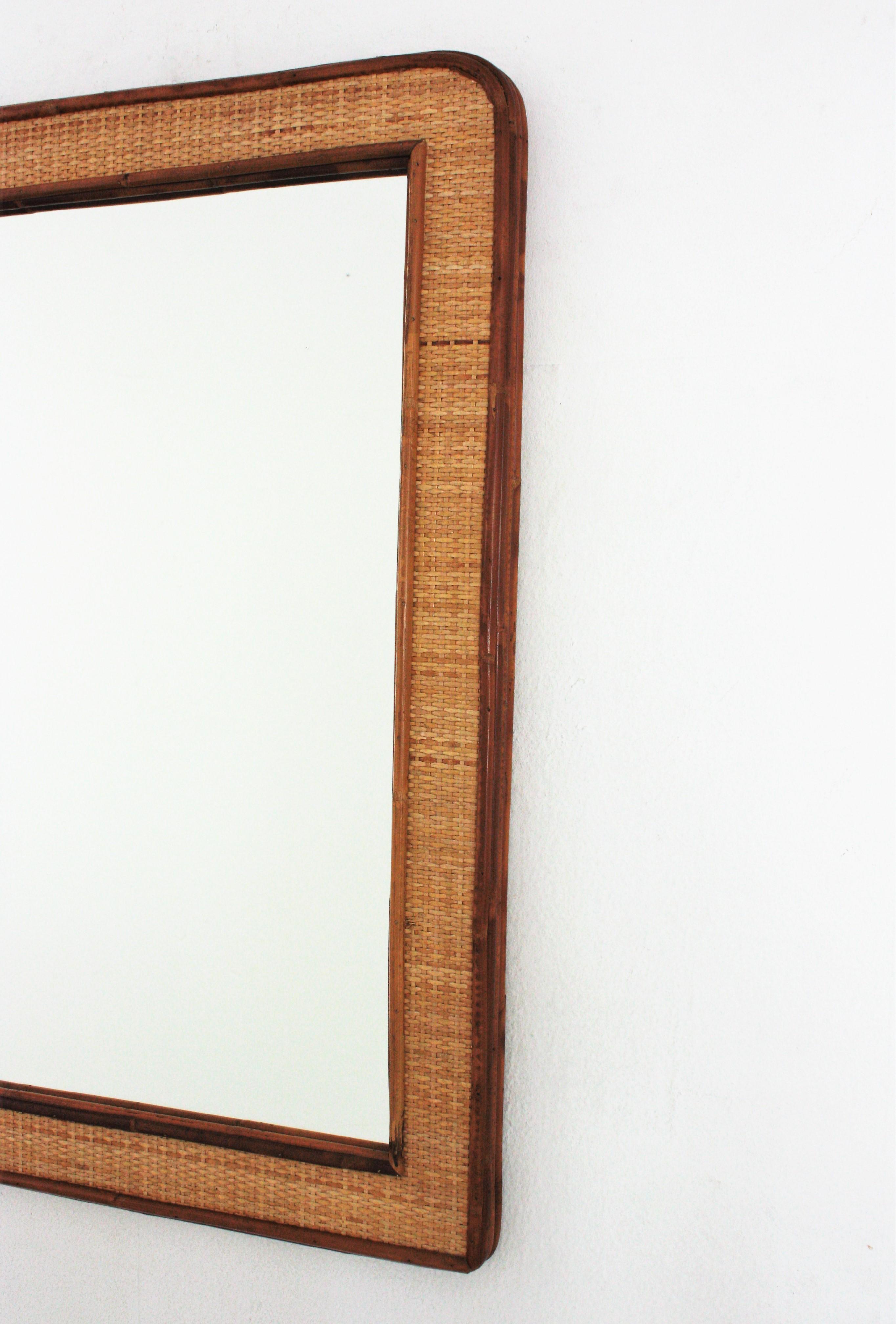 Rattan Woven Wicker Rectangular Coastal Wall Mirror (Handgefertigt) im Angebot