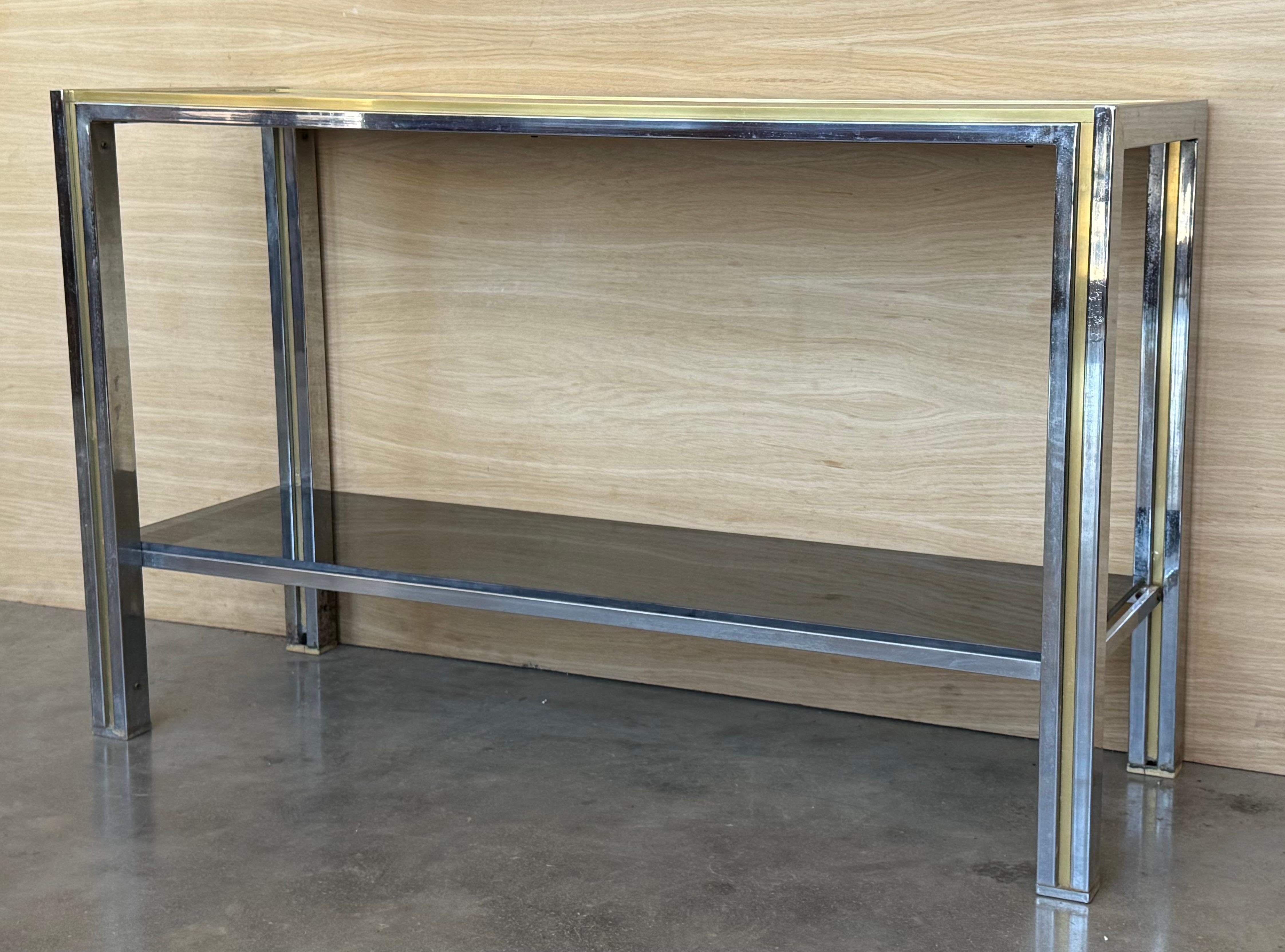20ième siècle Console rectangulaire à deux niveaux Romeo Rega Laiton Or Métal Argent Design Italien en vente