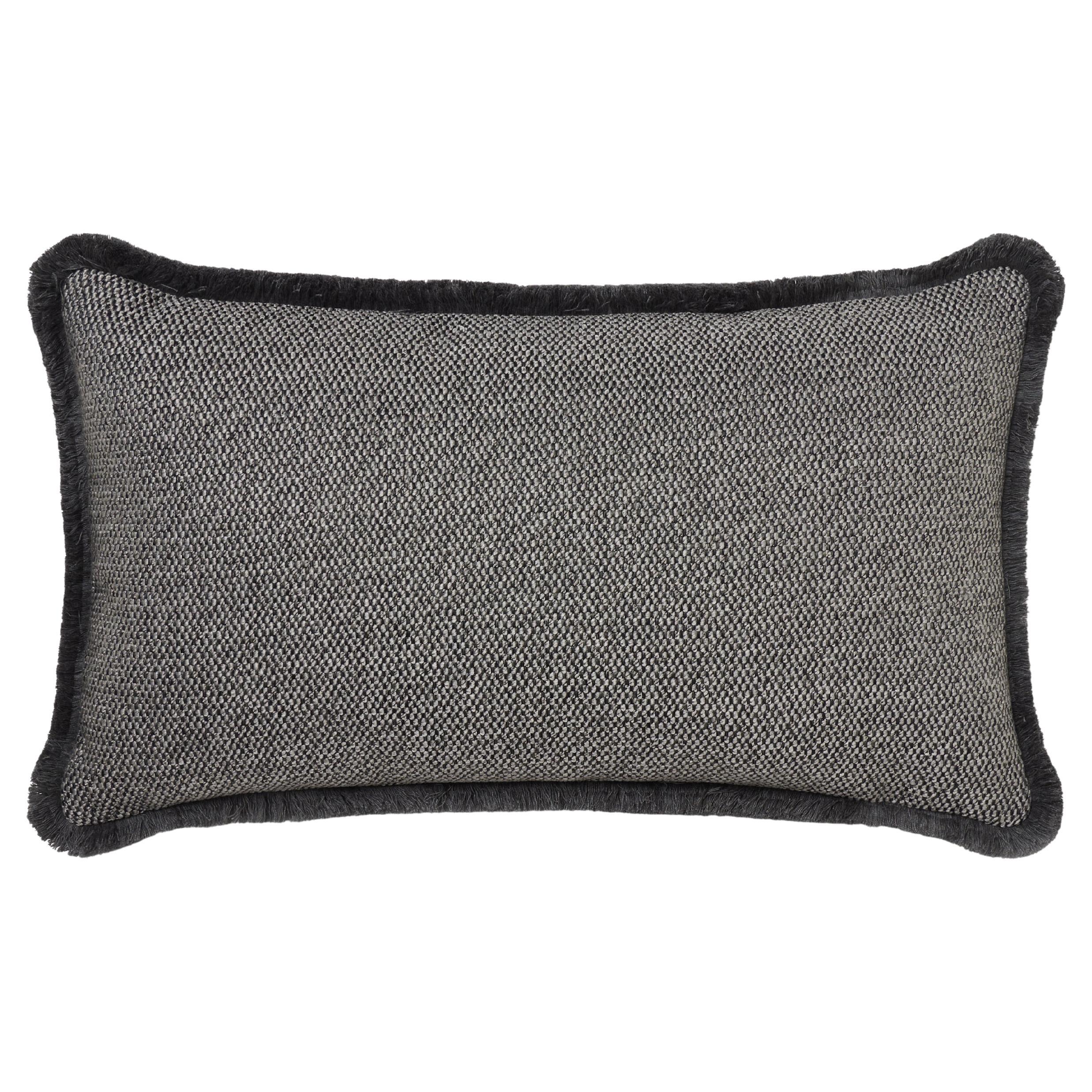 Cuscino SERENO rettangolare con frangia grigia