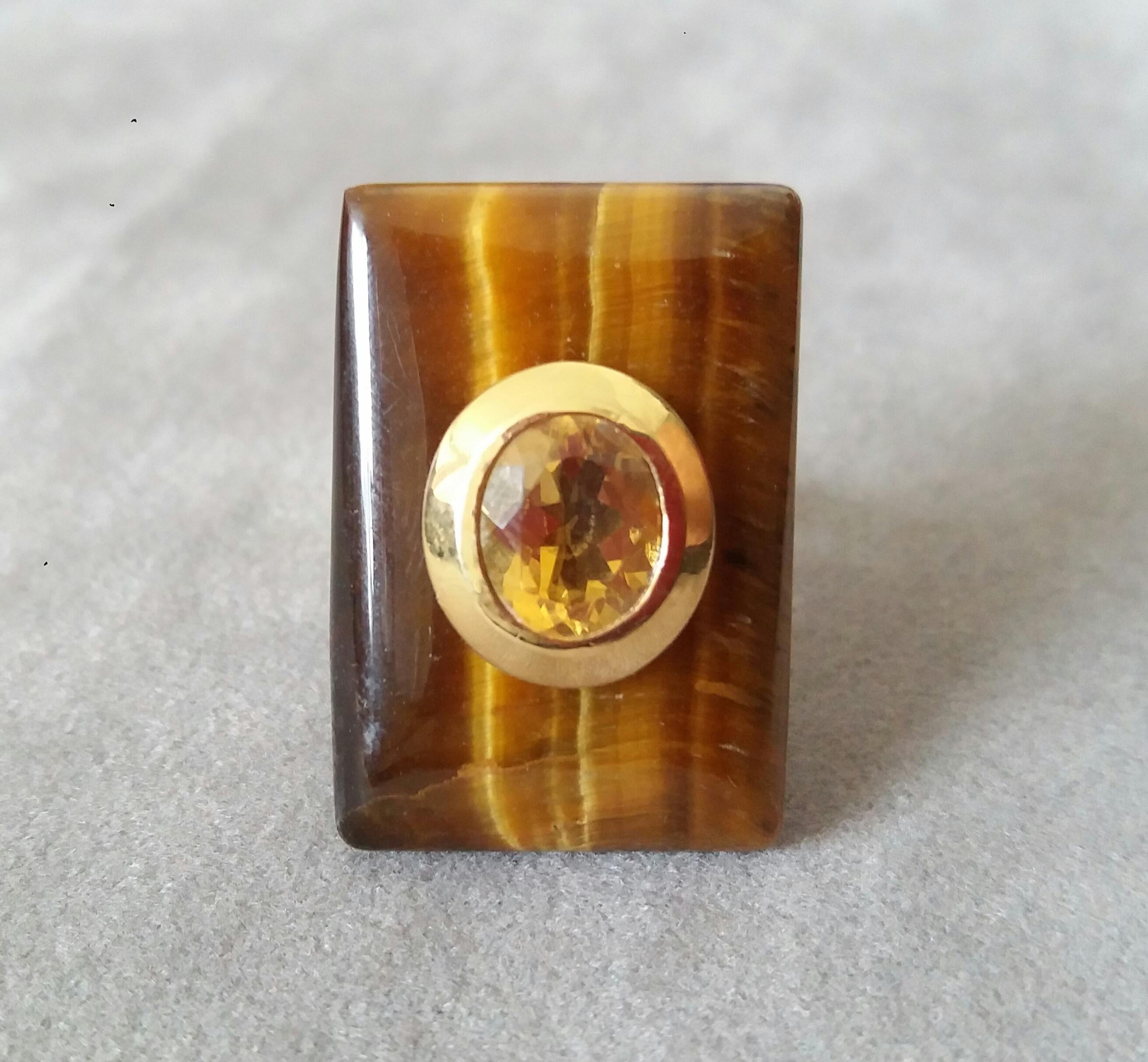 Contemporary Rectangular Shape Tiger Eye Faceted Oval Yellow Citrine 14 Kt Gold Cocktail Ring For Sale