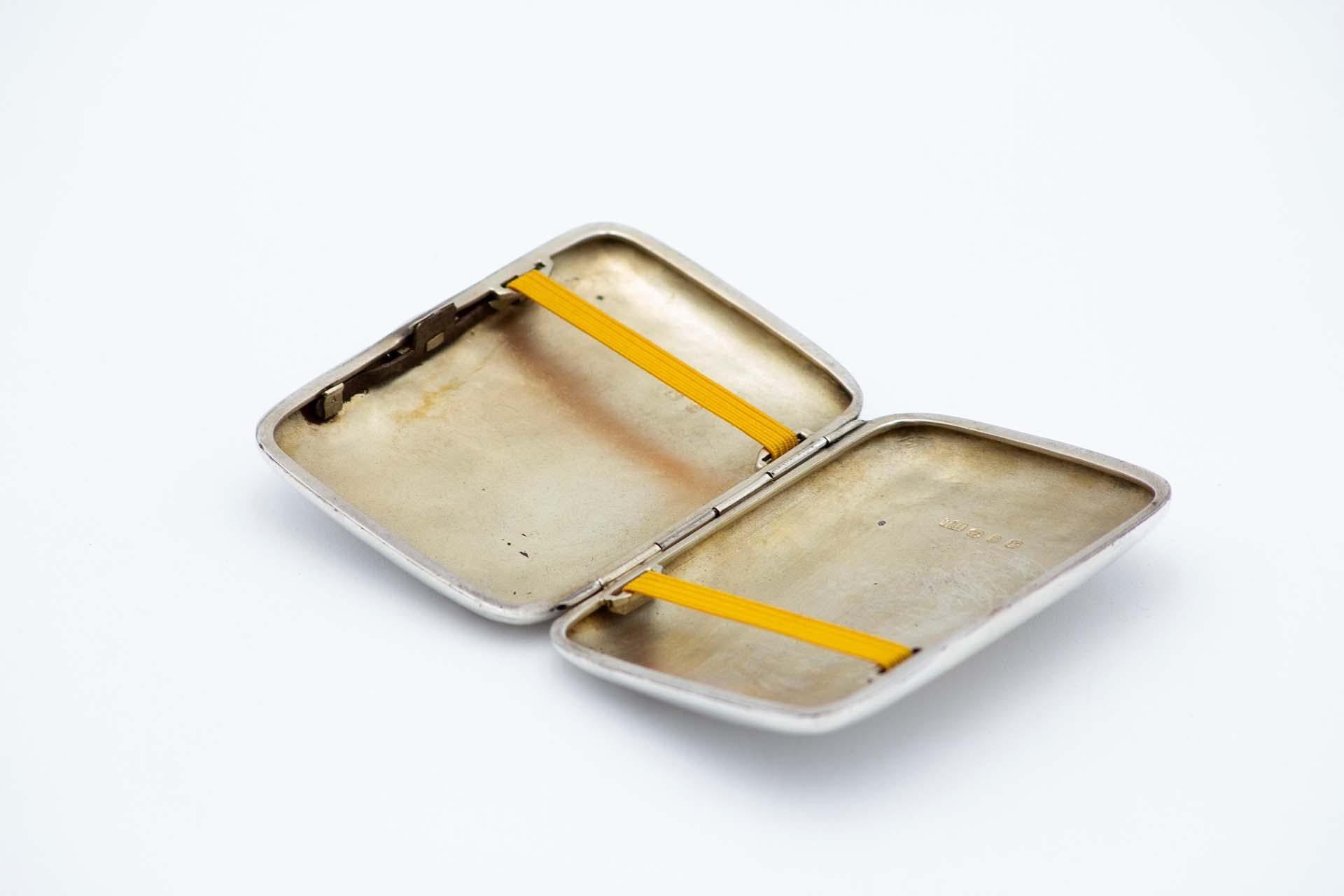 European Rectangular silver cigarette case For Sale