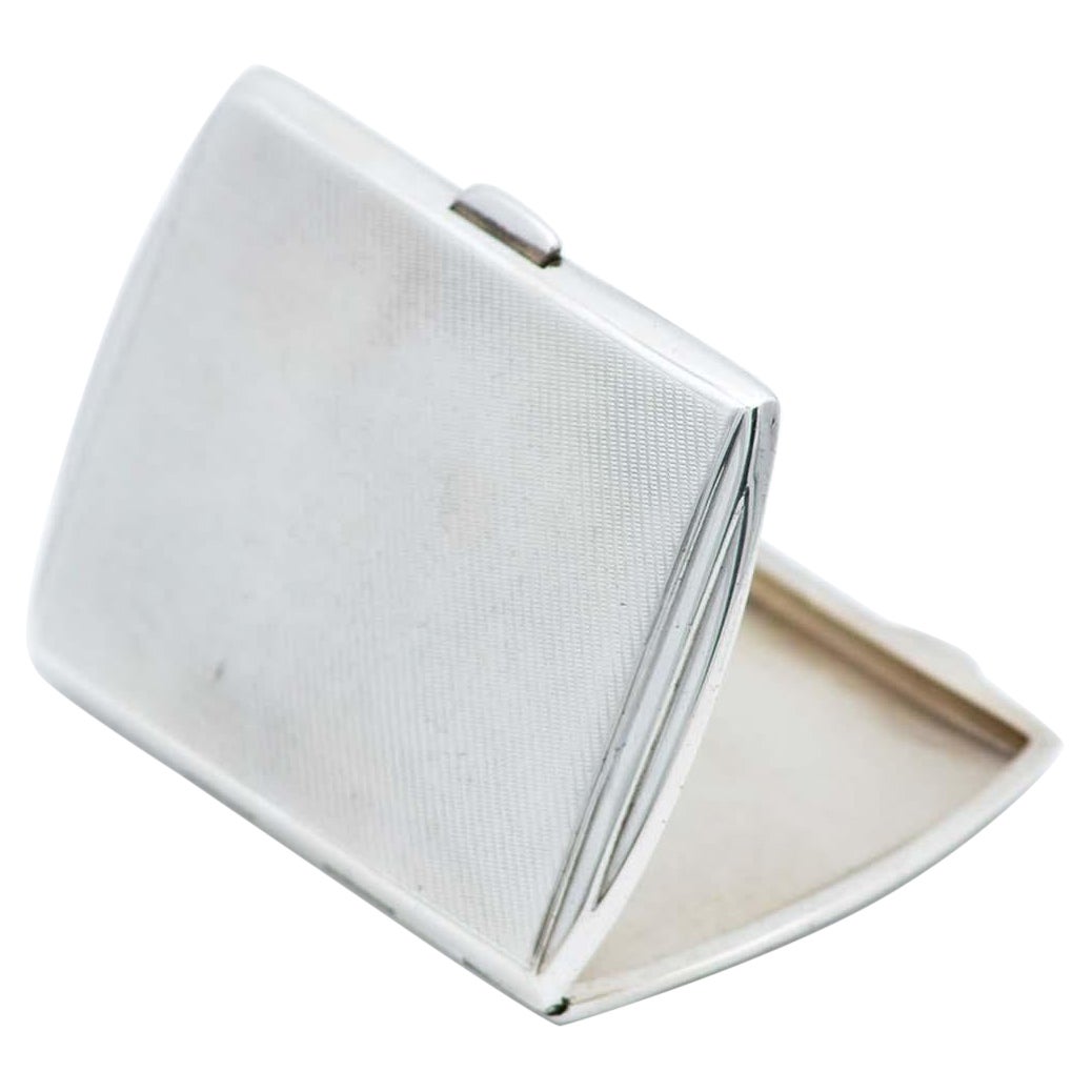 Rectangular silver cigarette case w/ guilloche pattern surrounding monogram card