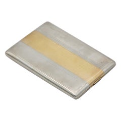 Rectangular silver cigarette case with patterns Rectangular silver cigarette case with patterns