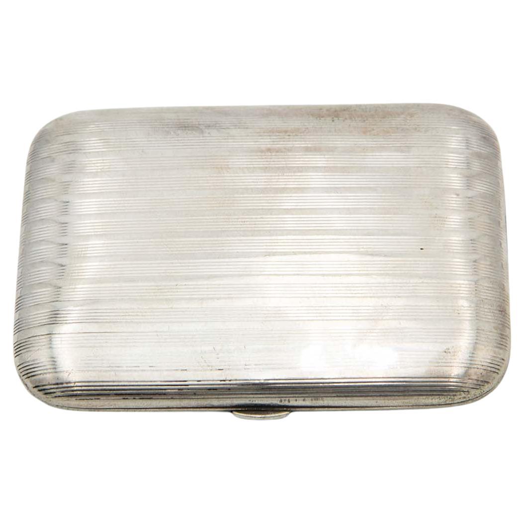 Rectangular silver cigarette case with rounded corners