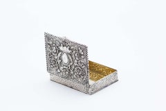 Rectangular silver snuff box
