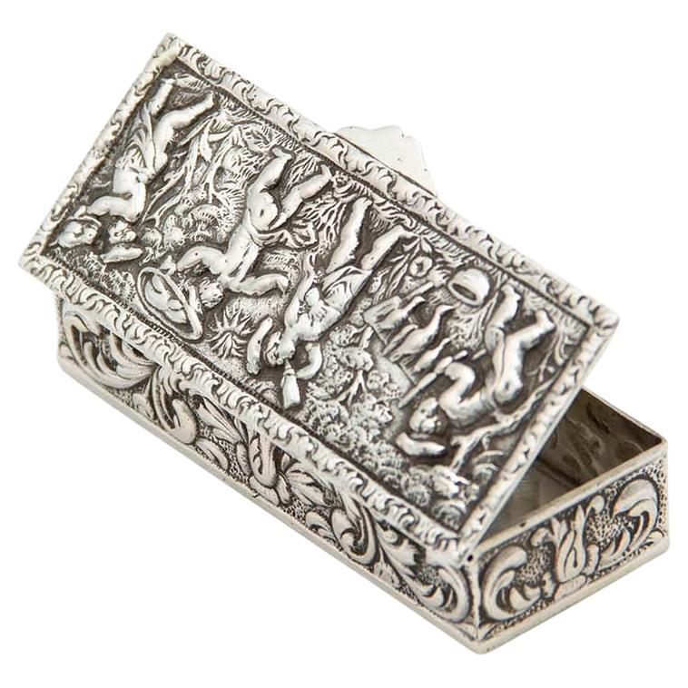 Rectangular silver snuff box