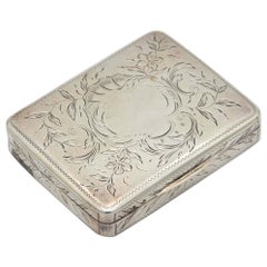 Rectangular silver snuffbox